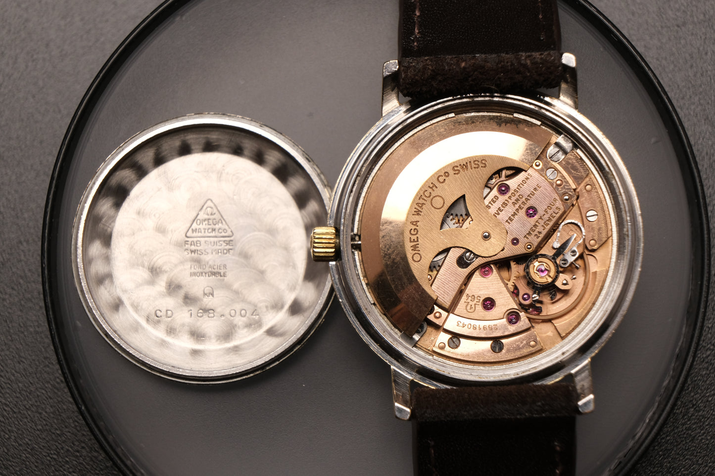 Vintage Omega Constellation Pie-Pan Gold capped with Gold dial 168.004 from 1966