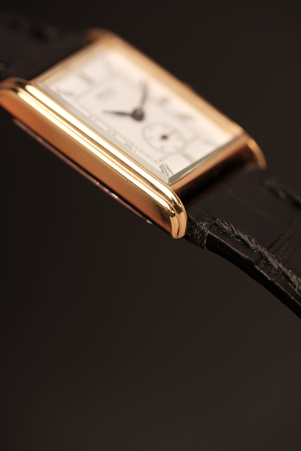 1981 SEIKO TANK ROMAN SUB-SECOND 1428-5020 (20X29MM)