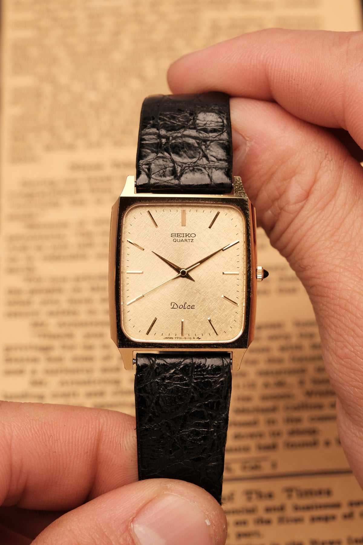 Vintage Seiko Dolce Gold Snow Flake Dial  7731-5110