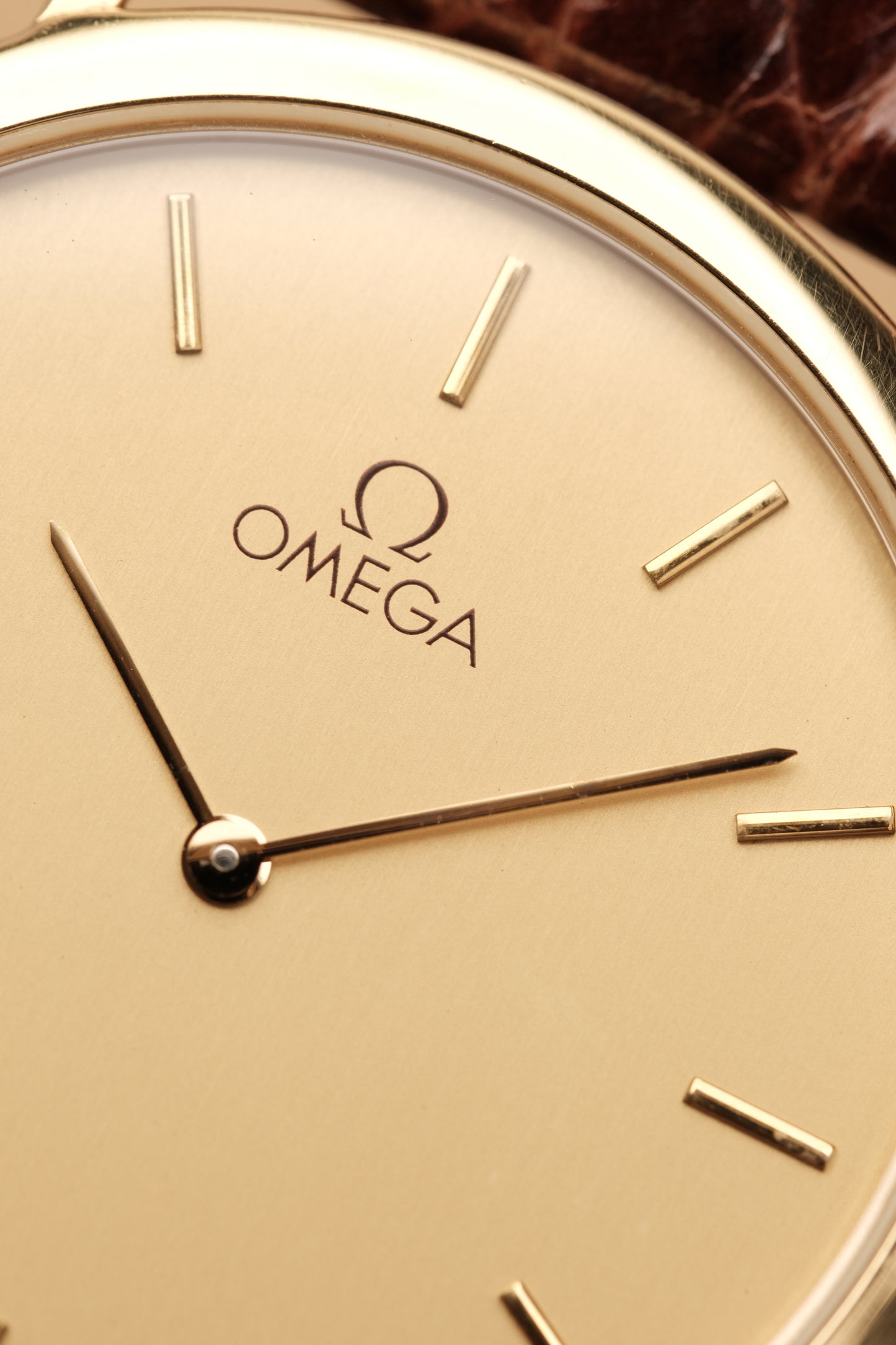 Omega De Ville Ref.1950075.2 Ultra Thin Gold Quartz