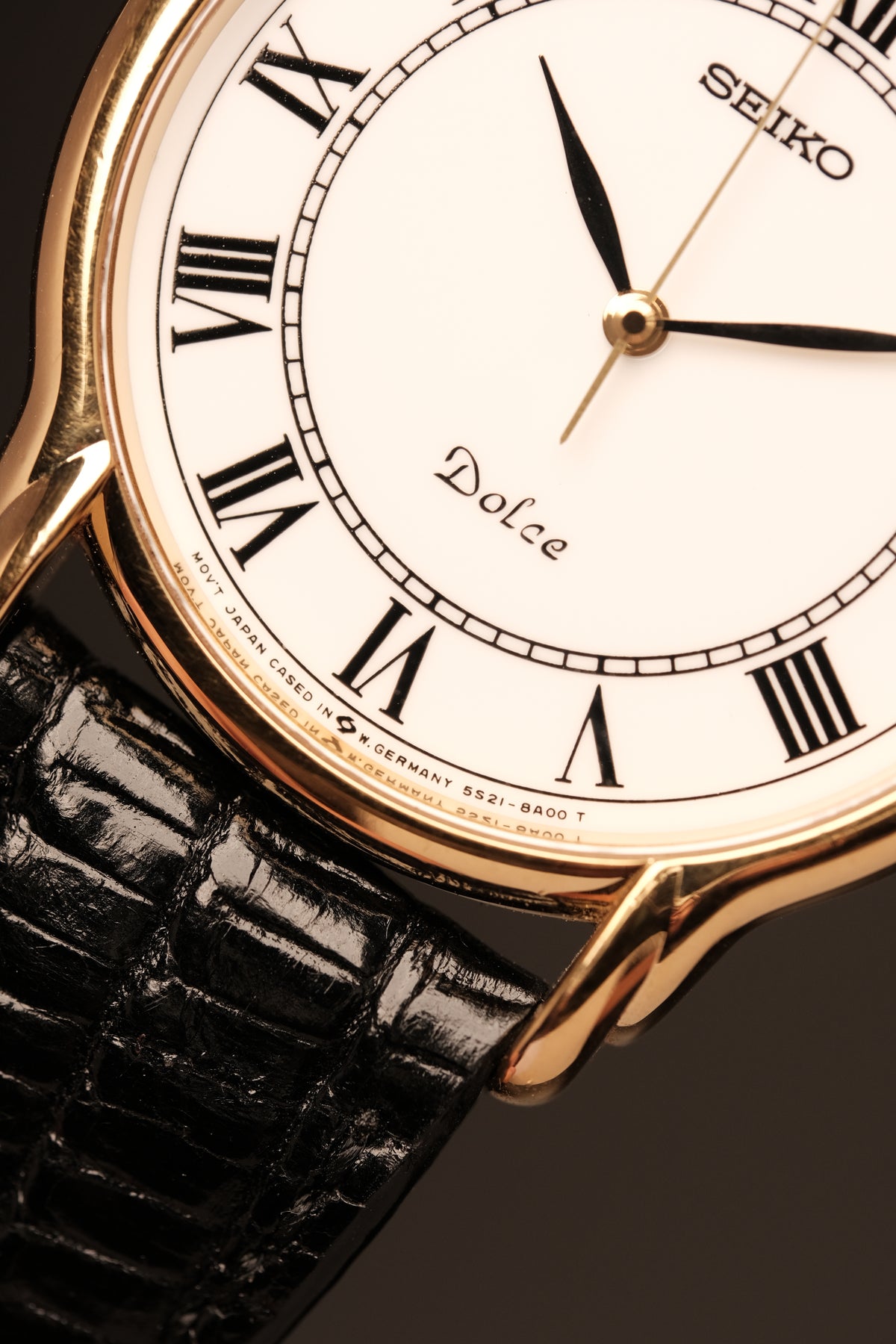 1989 Vintage  Seiko Dolce reference 5S21-8A00 Sweeping Hand 34MM