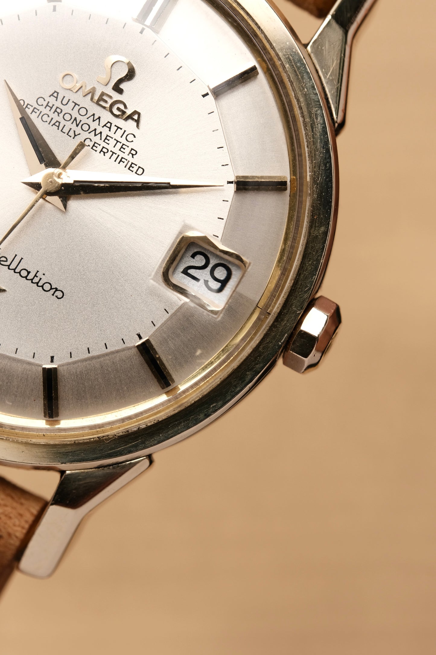 1969 OMEGA CONSTELLATION PIE PAN DOG LEG White Dial AUTOMATIC CHRONOMETER REF. 168.005