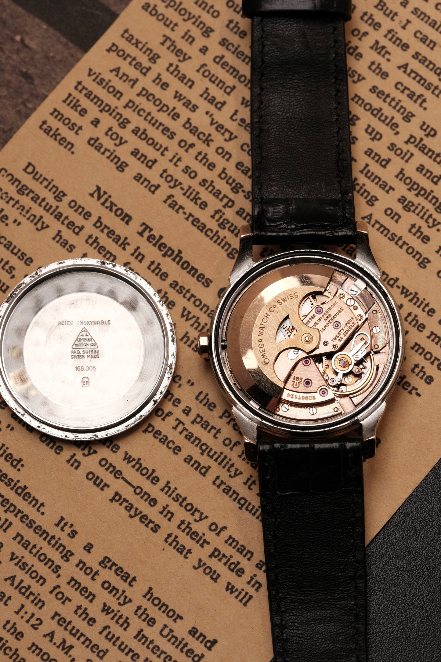 1963 OMEGA CONSTELLATION PIE PAN DOG LEG Black Dial Rose Gold  AUTOMATIC CHRONOMETER REF. 168.005