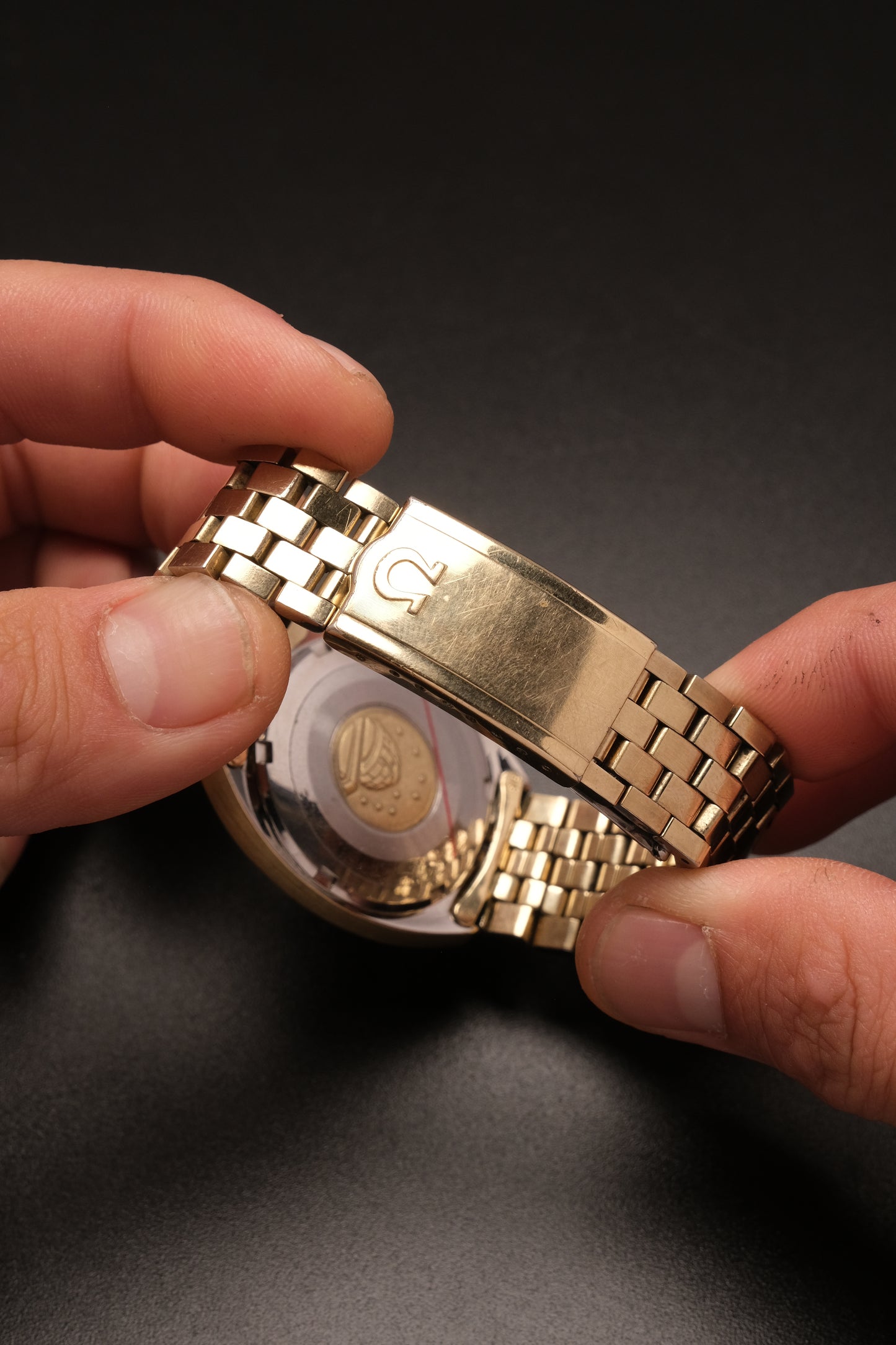 OMEGA Constellation C-shape Day-date Chronometer Linen Champagne Dial  - 168.029