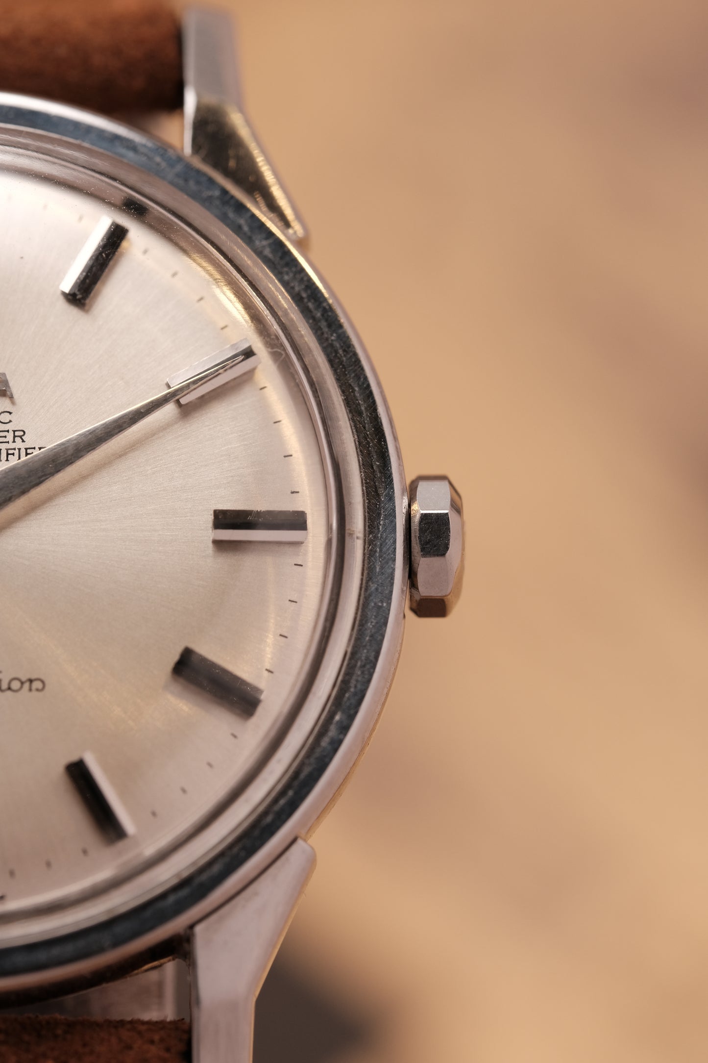 Omega Constellation Dog Leg Chronometer Automatic Ref. 14900 62 SC