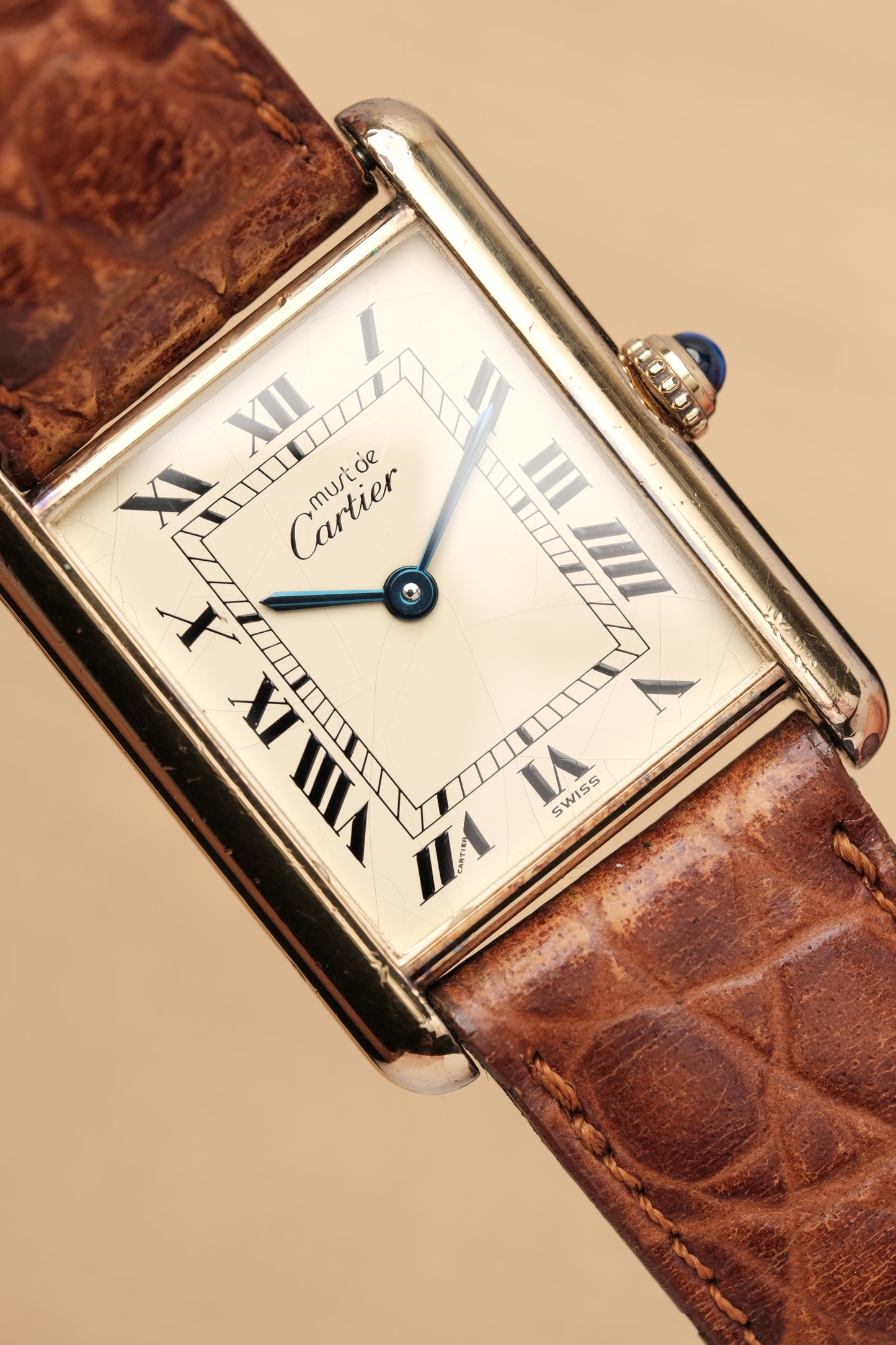 CARTIER MUST DE TANK VERMEIL (LM 23x31mm) ROMAN DIAL QUARTZ Ref.590005