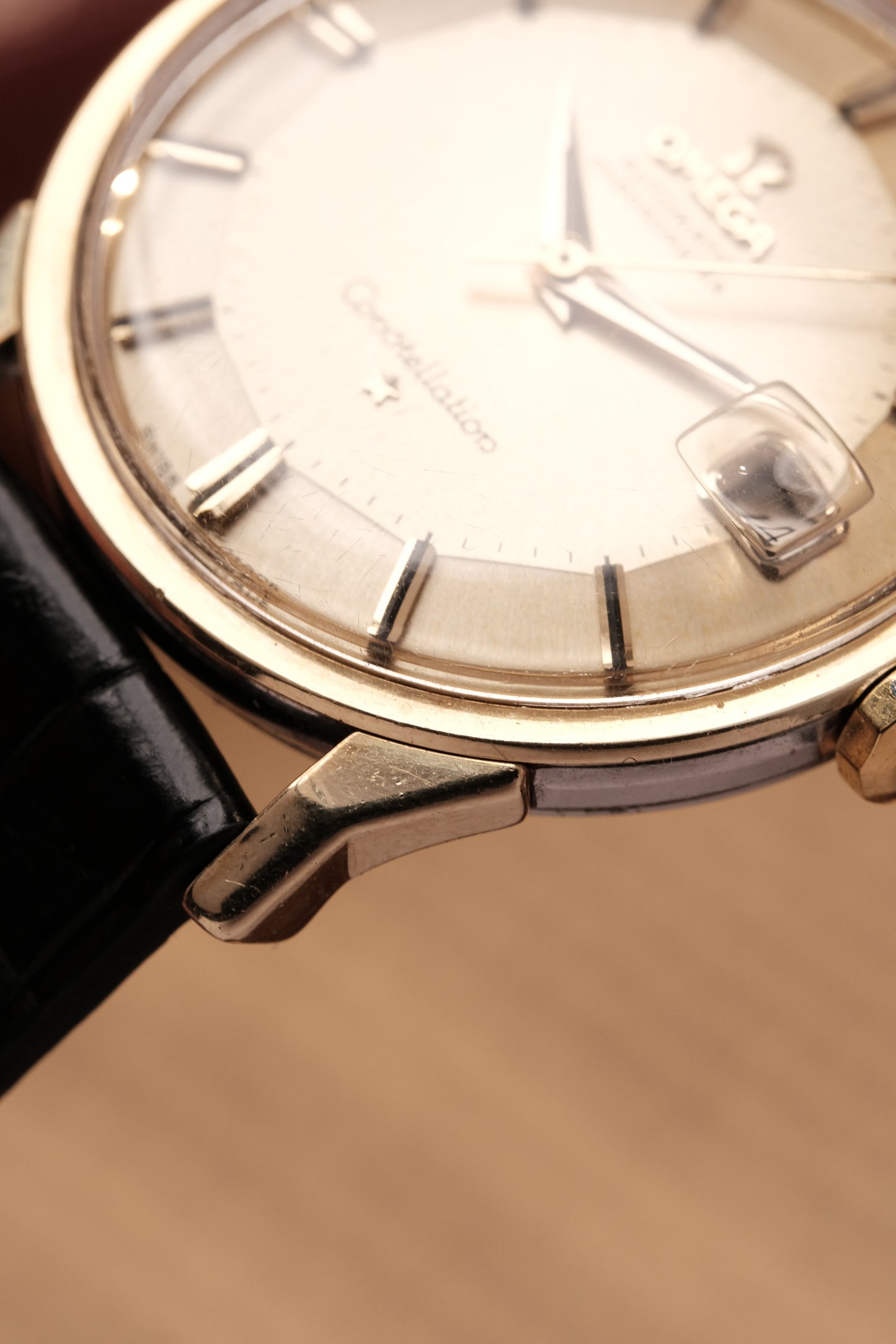 1962 OMEGA CONSTELLATION PIE PAN Champagne Dial CHRONOMETER REF 14902-62 or 168.005