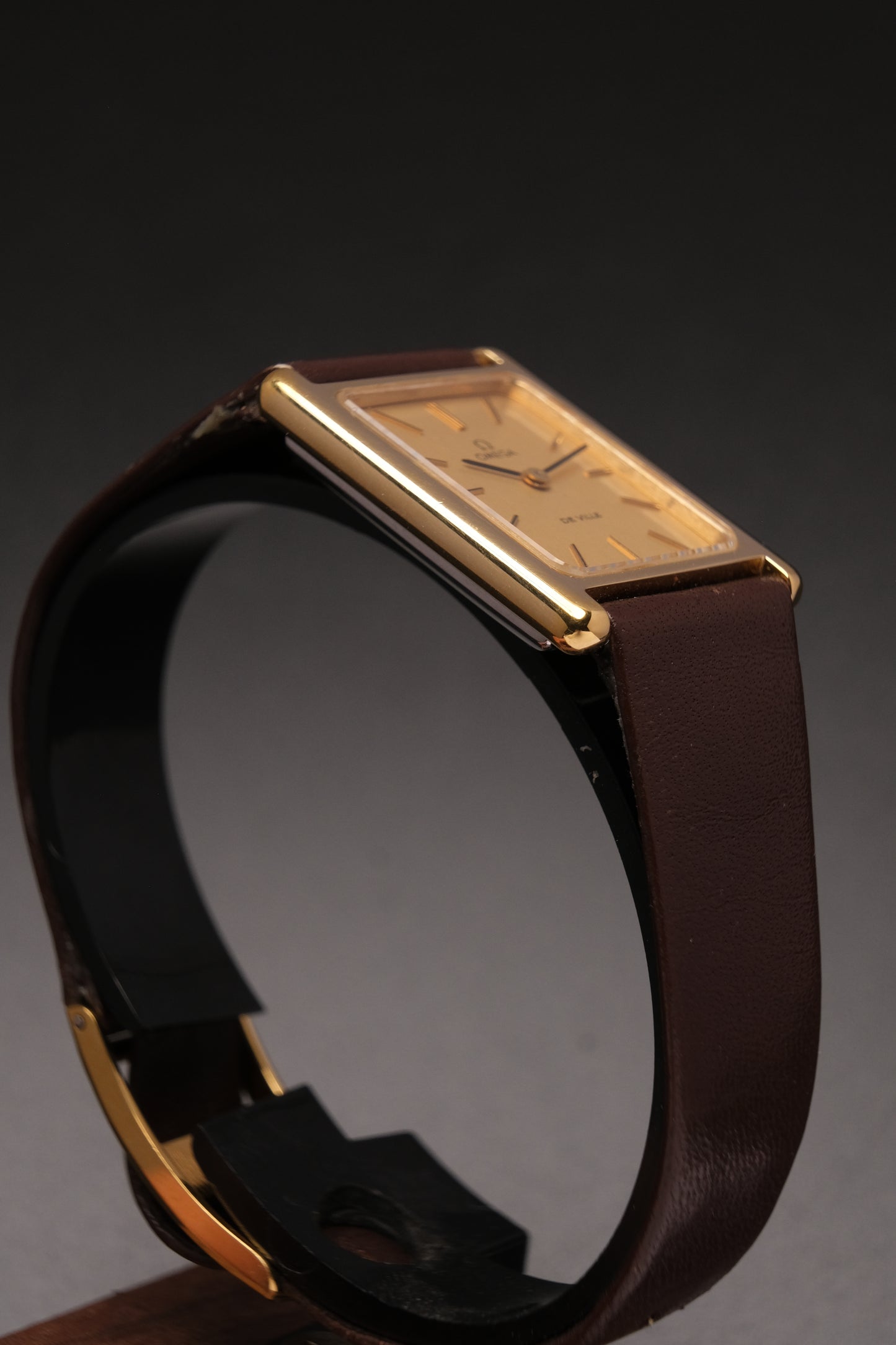 Vintage Tank OMEGA DE VILLE REF. 111.784