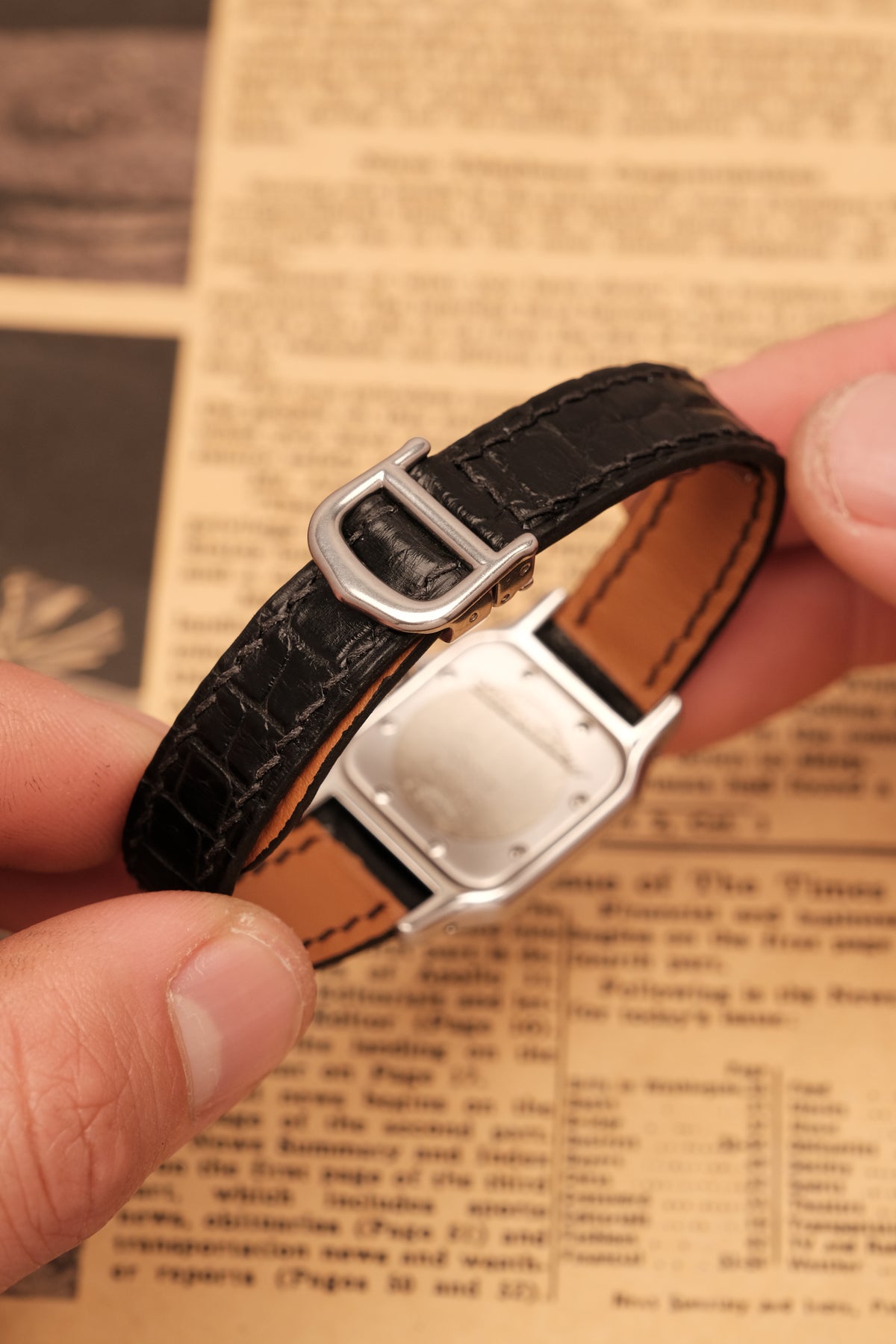 Cartier Santos Galbee 1057930 Quartz Gold/Steel White Dial SM (24x35mm) + Box and Paper