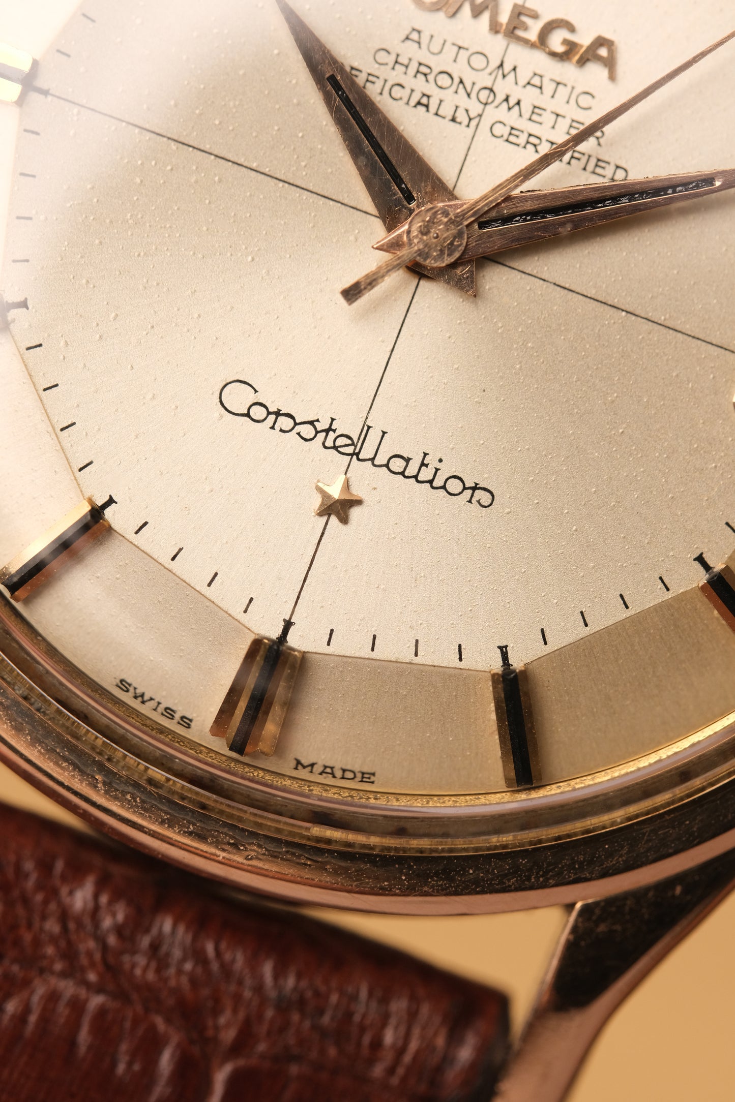 1962 OMEGA CONSTELLATION PIE PAN CROSS HAIR ROSE GOLD AUTOMATIC CHRONOMETER REF. 1490-61 SC
