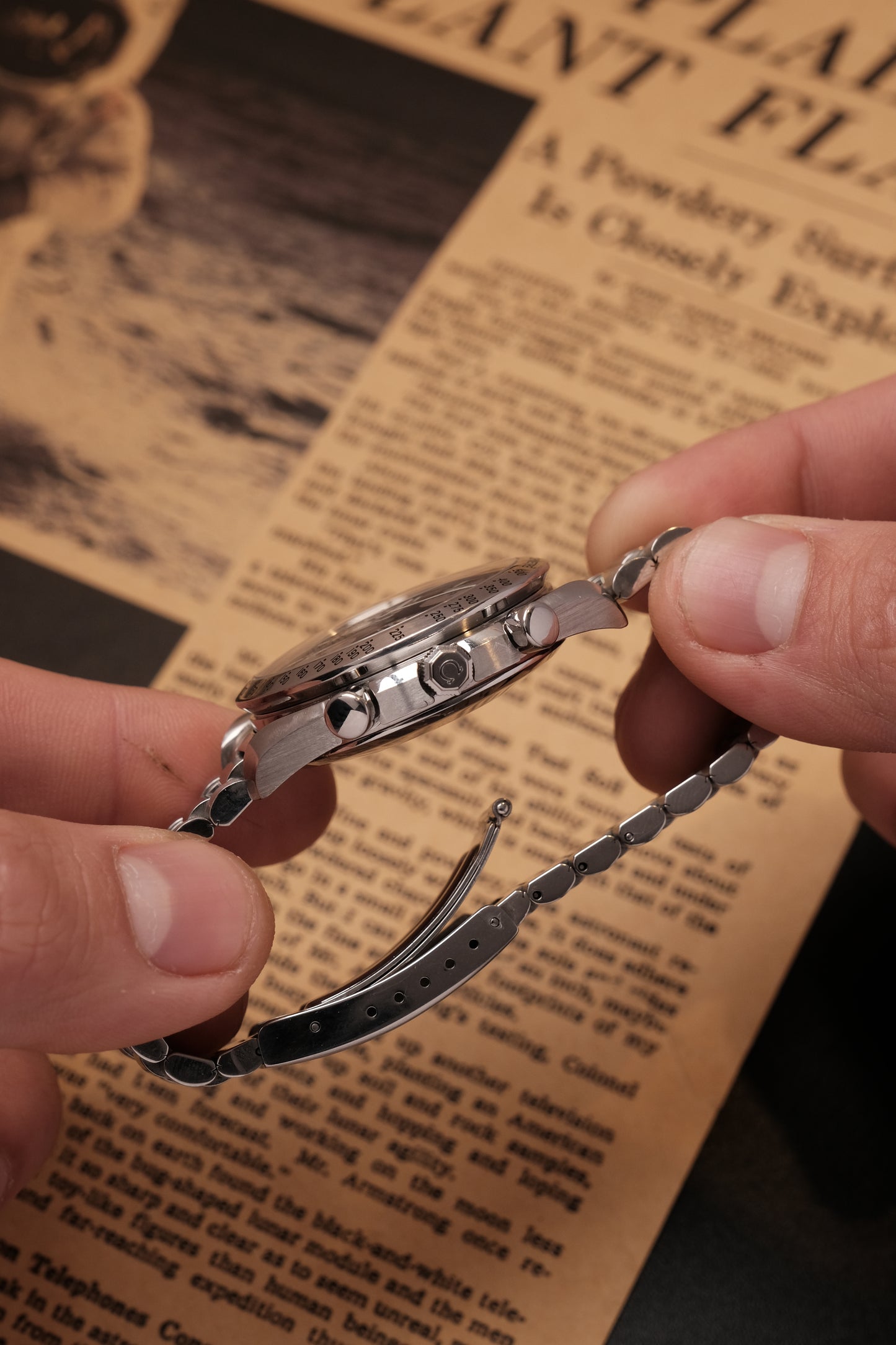 1998 Omega Speedmaster Reverse Panda Chronograph Automatic Date 3511.50 Cal. 1152