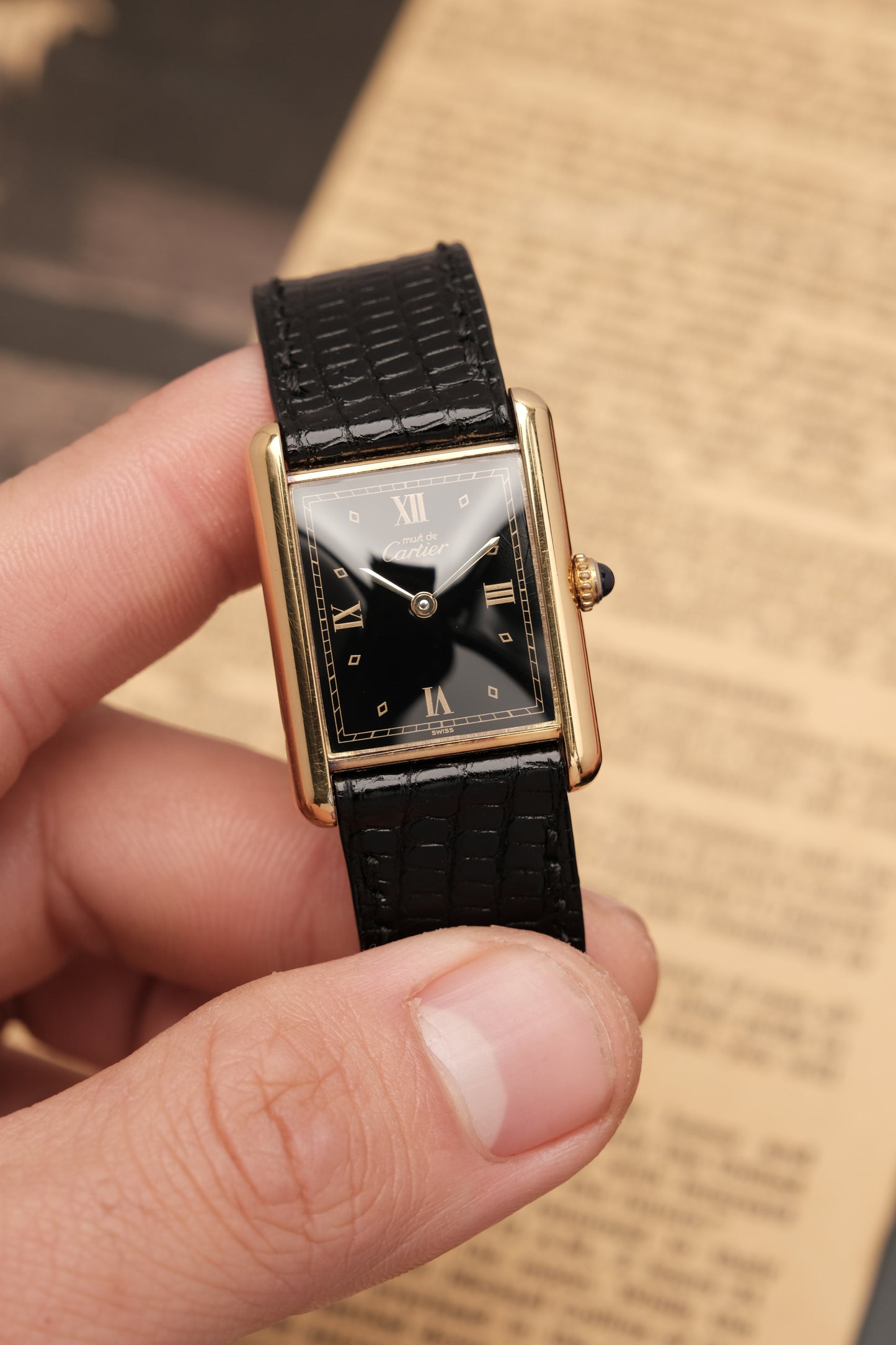 CARTIER MUST DE TANK VERMEIL (LM 23x31mm)Black Glossy Art Deco Dial 1990s Ref. 590005