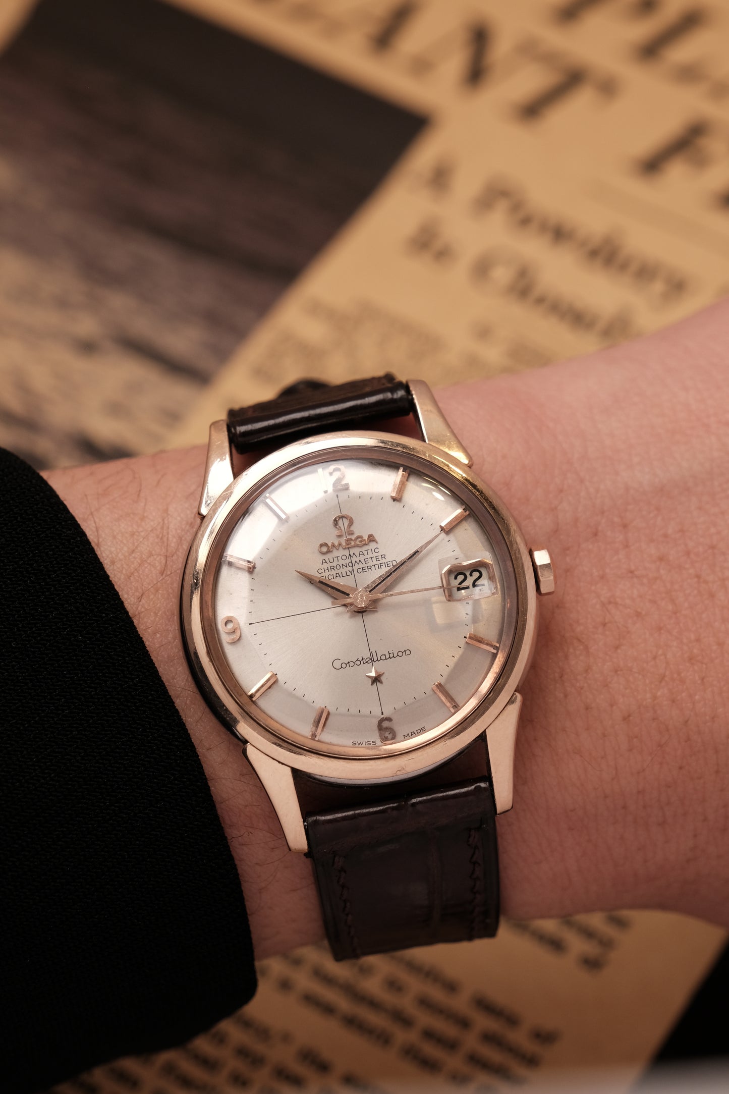 Vintage 1964 Omega Constellation Pie Pan Rose Gold Crosshair Dial  REF. 14393-10 SC (MOD CASE BACK)