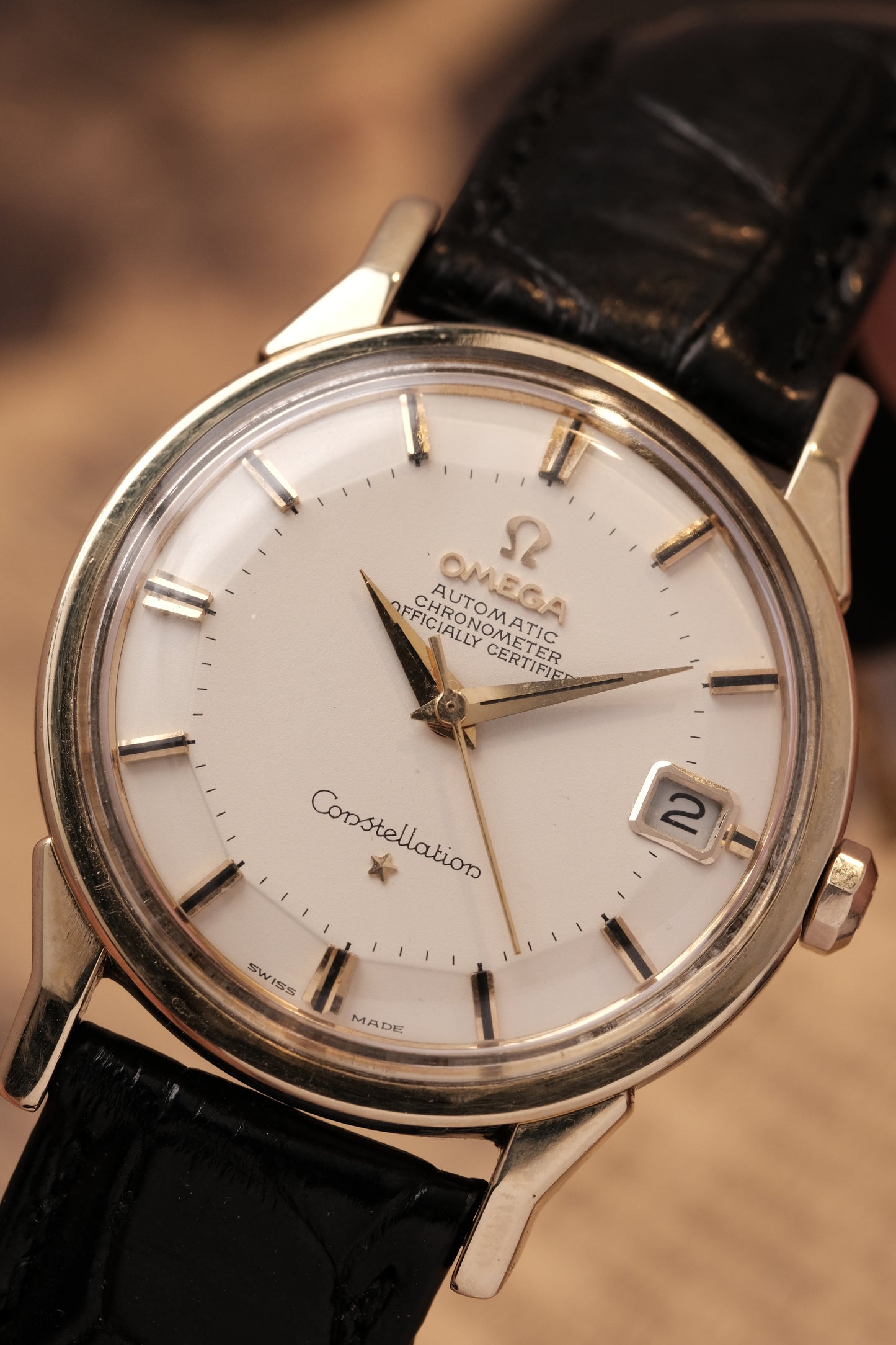 1966 OMEGA CONSTELLATION PIE PAN DOG LEG White Dial AUTOMATIC CHRONOMETER REF. 168.005