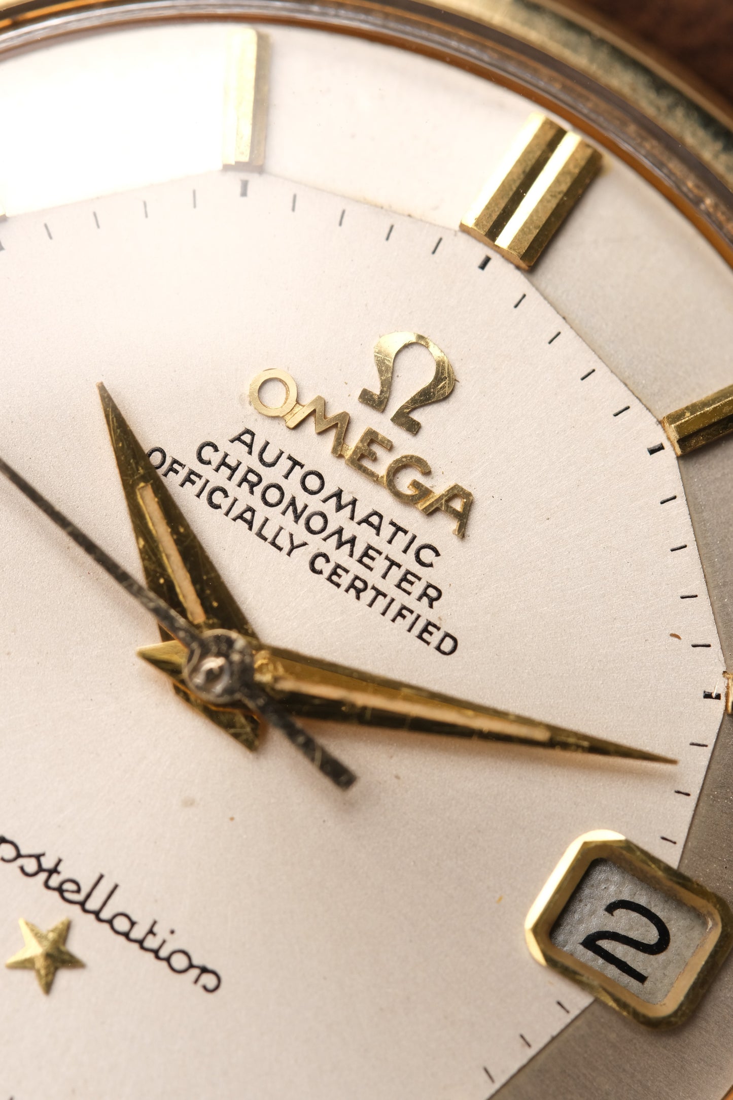 1966 OMEGA CONSTELLATION PIE PAN DOG LEG White Dial AUTOMATIC CHRONOMETER REF. 168.005