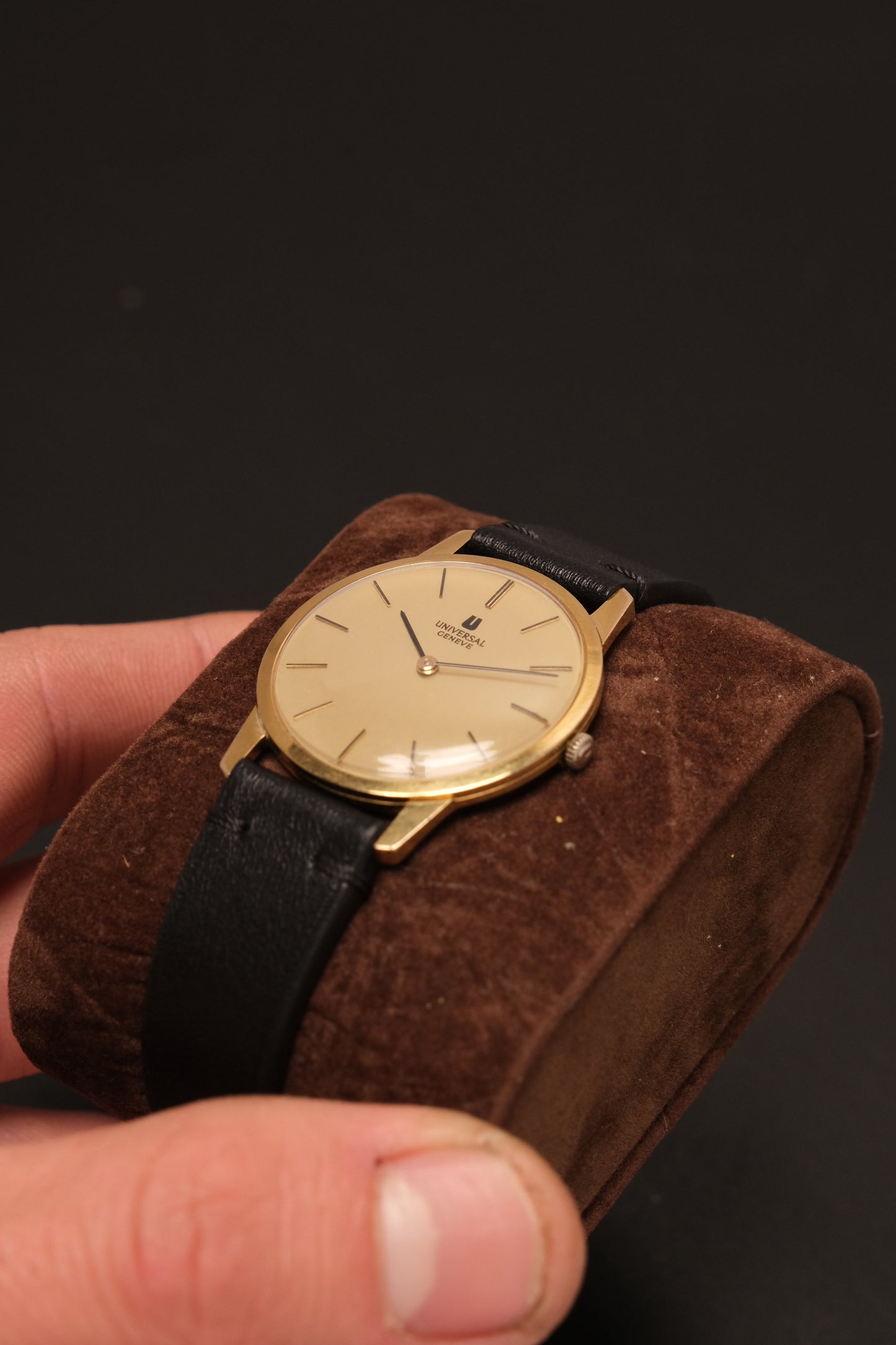 1960s Ultra thin Universal Genève Ref. 542.101