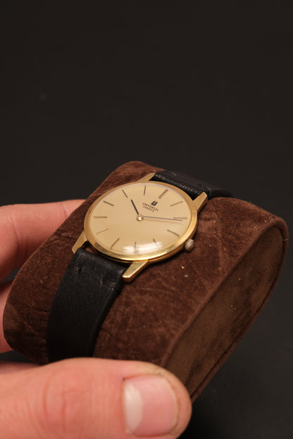 1960s Ultra thin Universal Genève Ref. 542.101