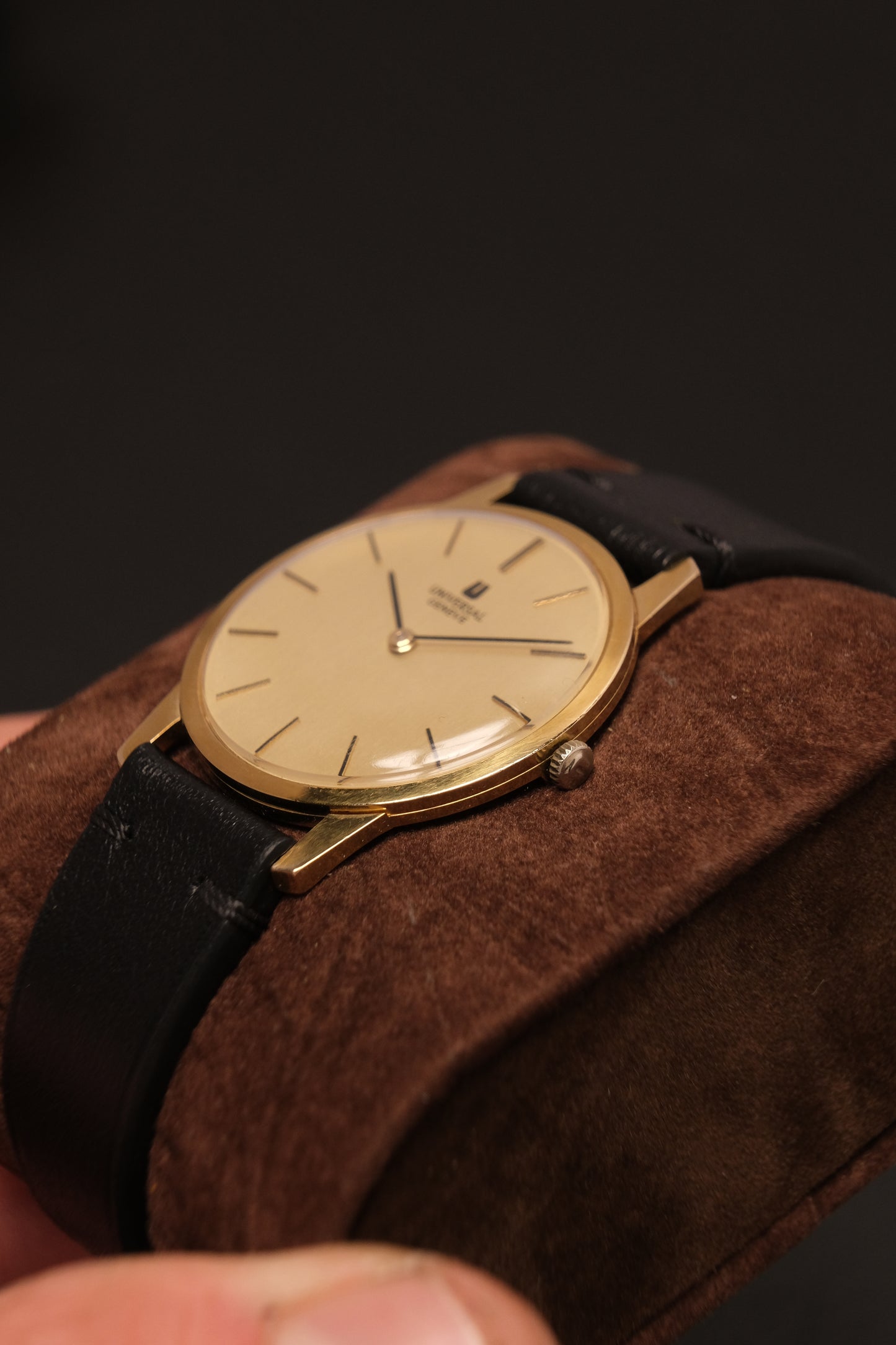 1960s Ultra thin Universal Genève Ref. 542.101