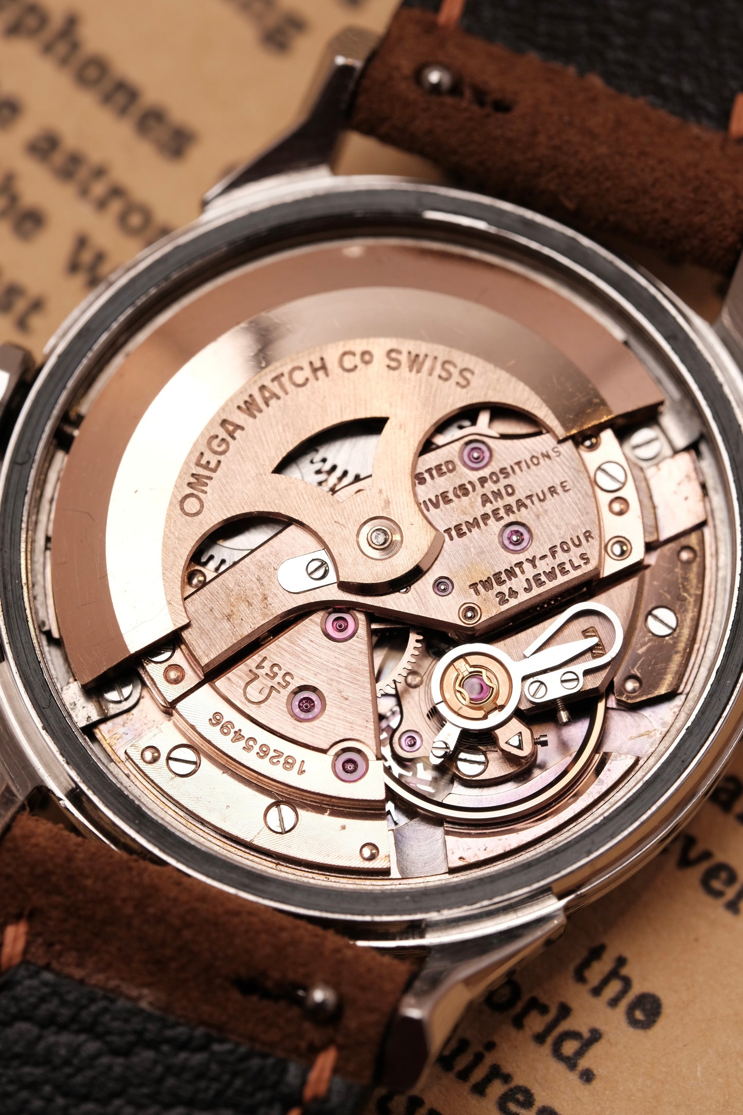 Omega Constellation Dog Leg Chronometer Automatic Ref. 14900 62 SC