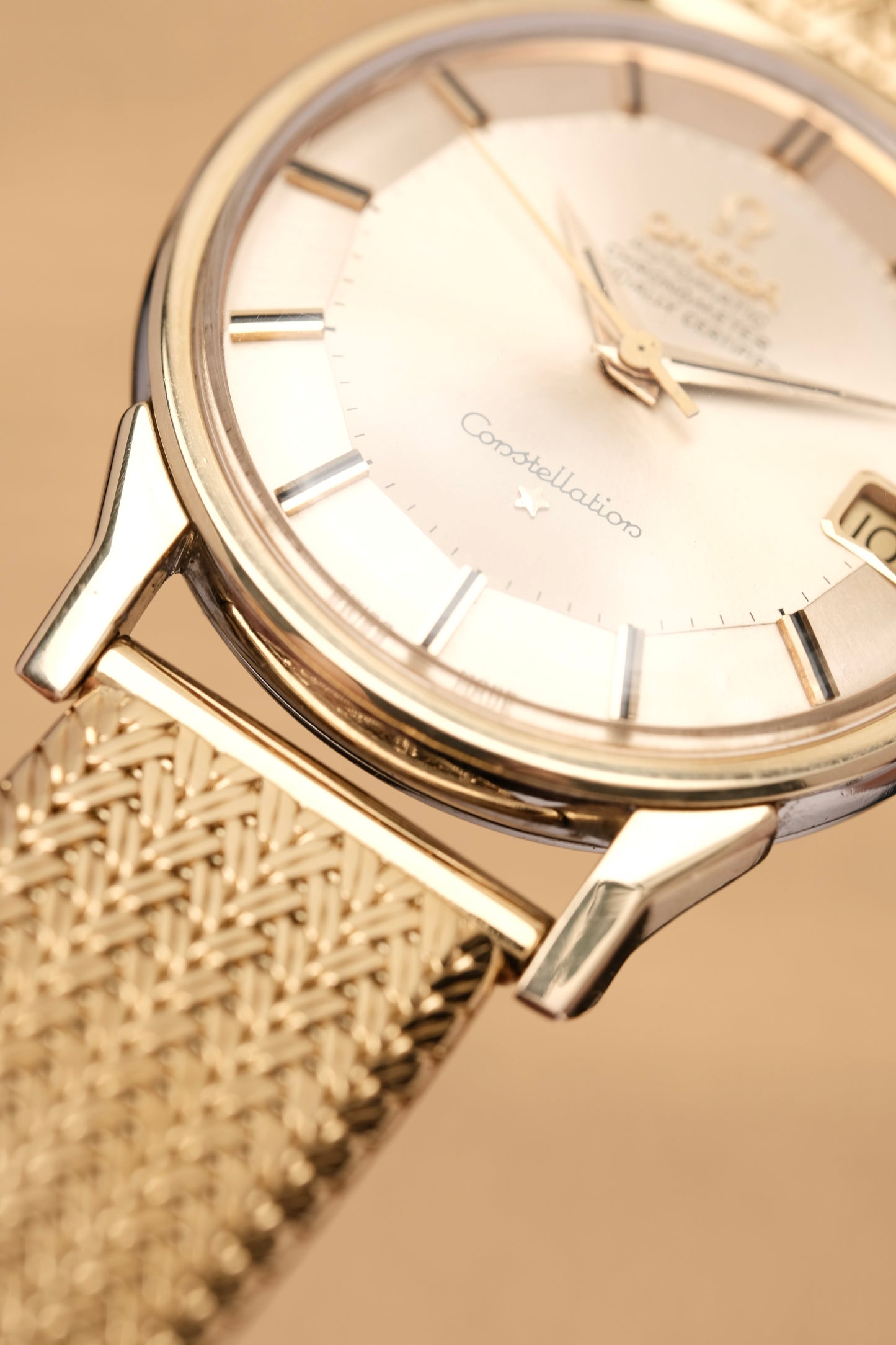 1963 OMEGA CONSTELLATION PIE PAN DOG LEG White Dial AUTOMATIC CHRONOMETER REF. 168.005