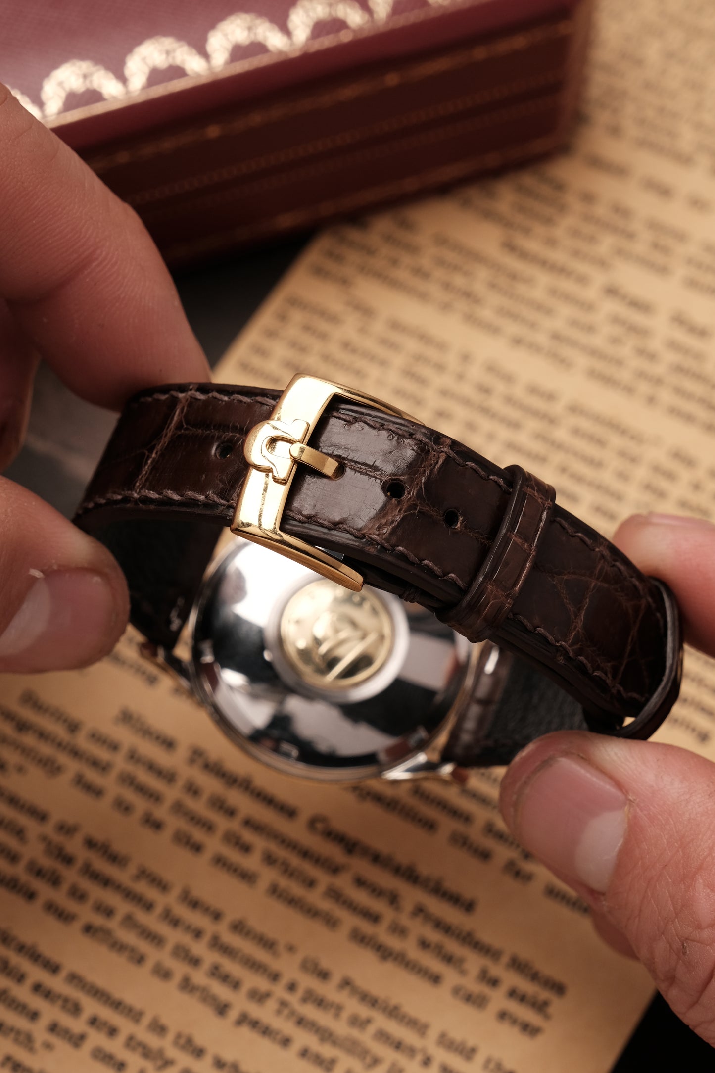 1966 OMEGA CONSTELLATION PIE PAN DOG LEG White Dial AUTOMATIC CHRONOMETER REF. 168.005 ( Dark Brown Strap)