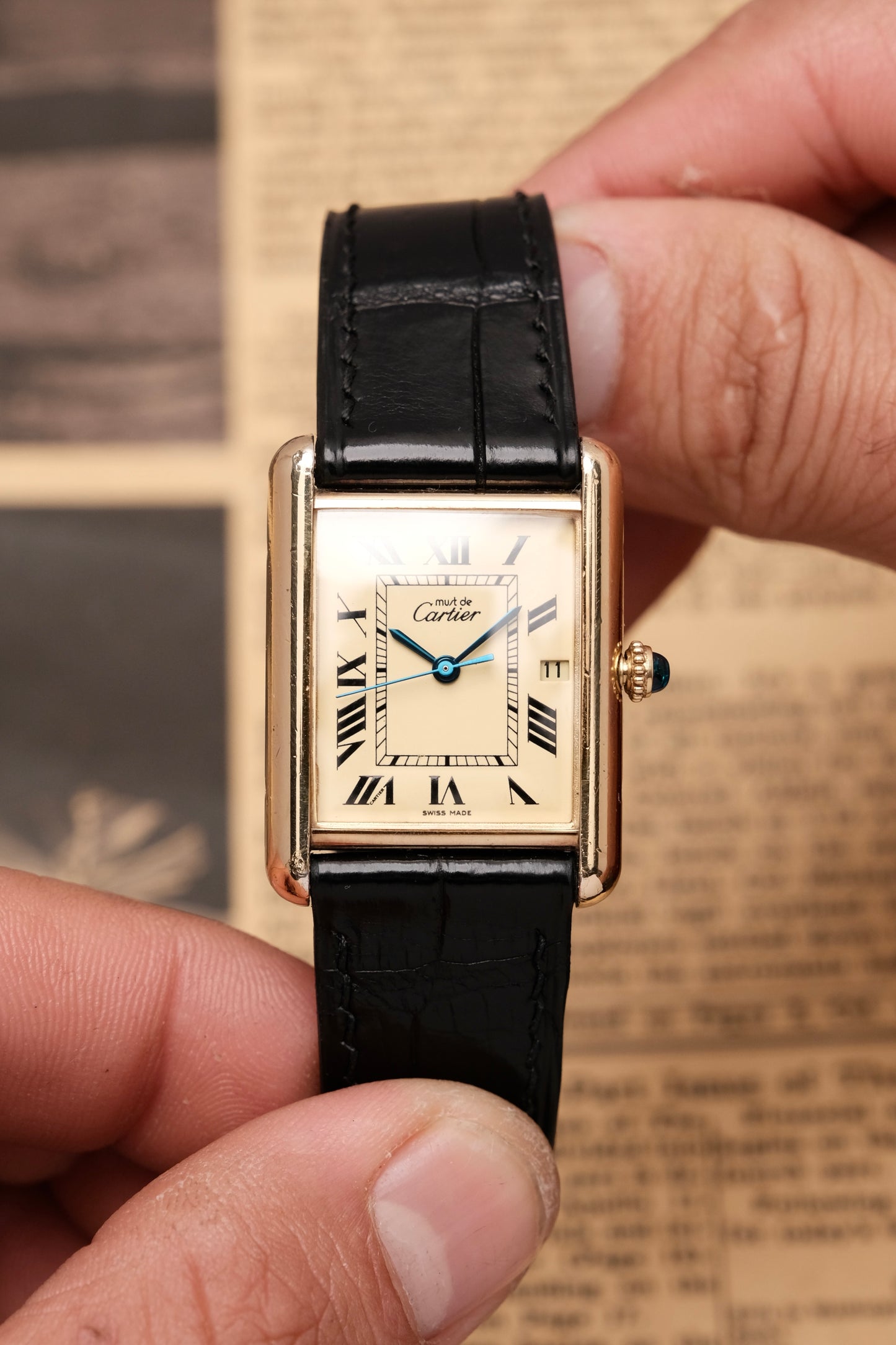 Vintage Cartier Must De Tank (XL 26x34mm) ROMAN DIAL QUARTZ Ref.2413