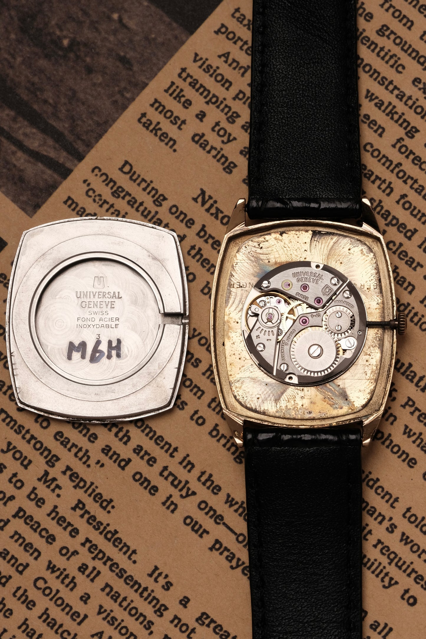 70s Manual Wind Universal GENÈVE GP Ellipse