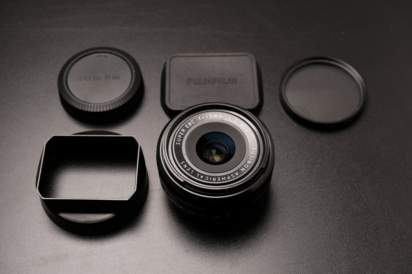 Fujifilm XF 18mm f/2.0 R Lens X Mount w Square Hood EXCELLENT!