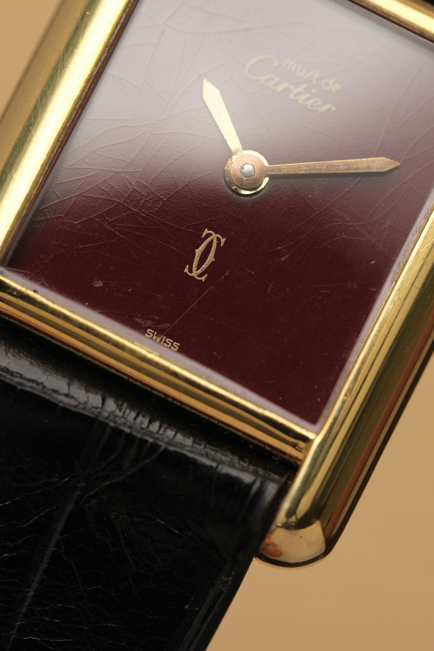 CARTIER MUST DE TANK VERMEIL (SM 20x28mm) BURGUNDY RED DIAL HAND WINDING