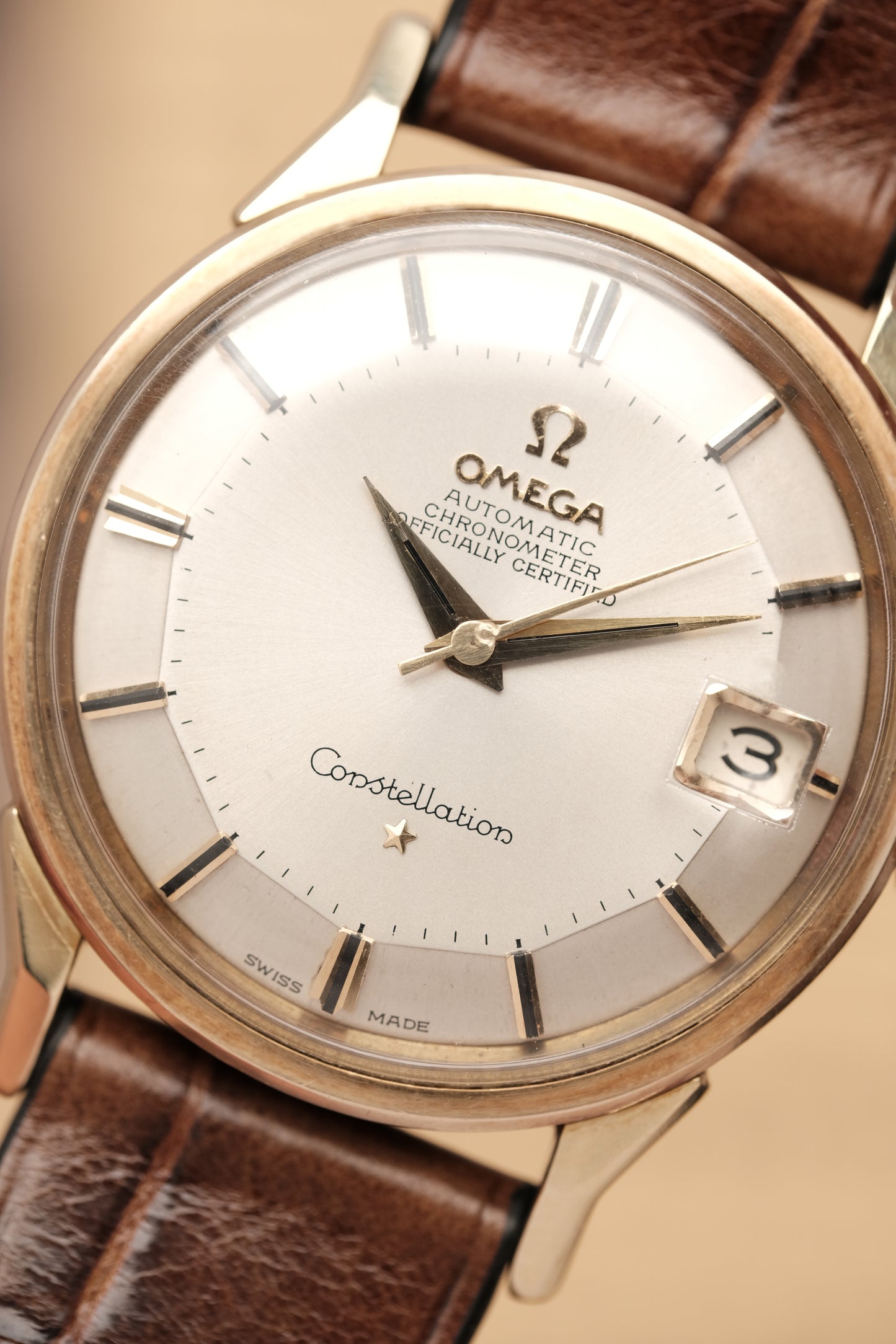 1964 OMEGA CONSTELLATION PIE PAN DOG LEG White Dial AUTOMATIC CHRONOMETER REF. 168.005