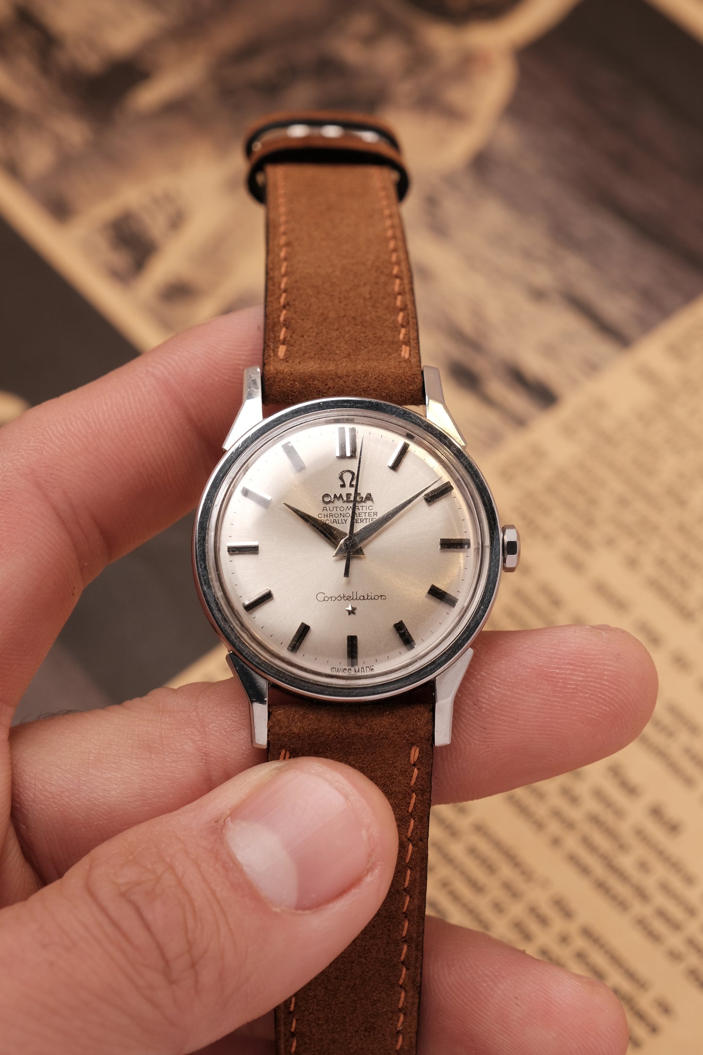 Omega Constellation Dog Leg Chronometer Automatic Ref. 14900 62 SC