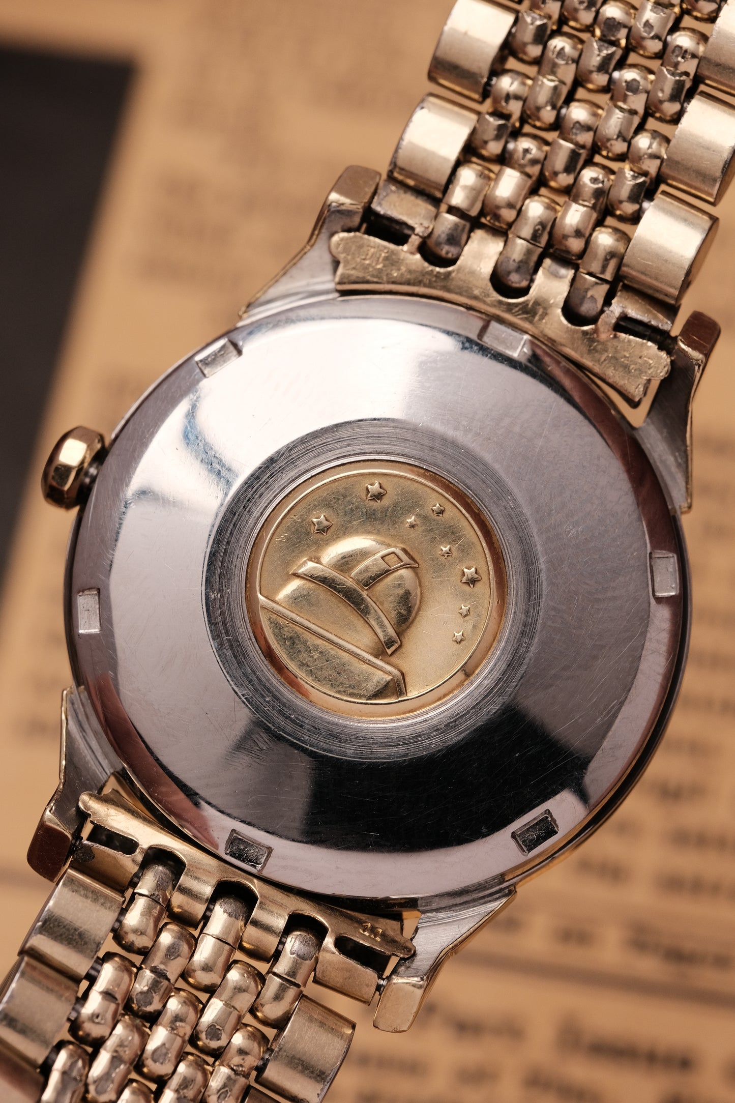 1962 OMEGA CONSTELLATION PIE PAN DOG LEG GOLD AUTOMATIC CHRONOMETER REF. 168.005