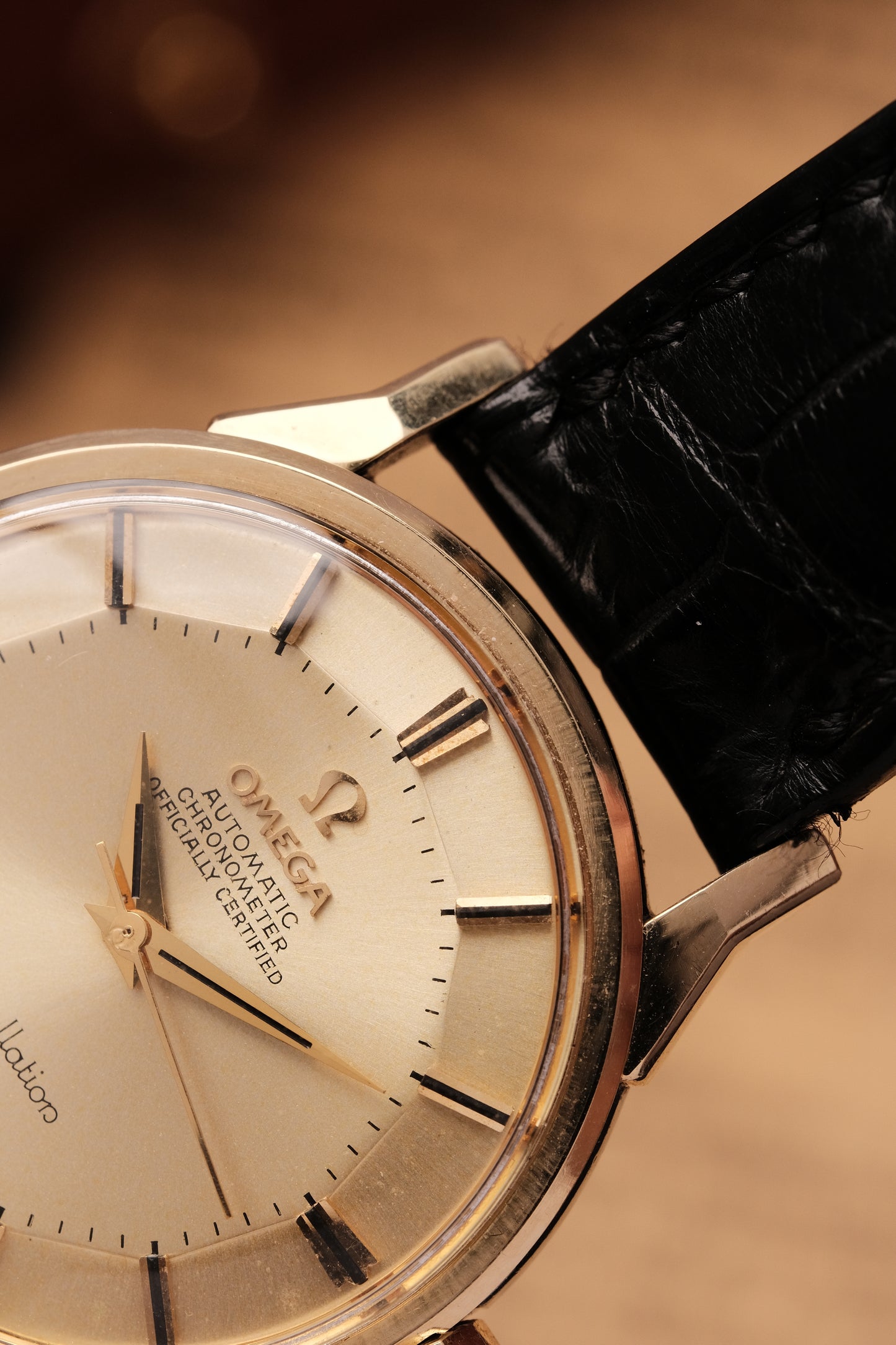 1964 OMEGA CONSTELLATION PIE PAN DOG LEG CHAMPAGNE Dial AUTOMATIC CHRONOMETER REF. 167.005