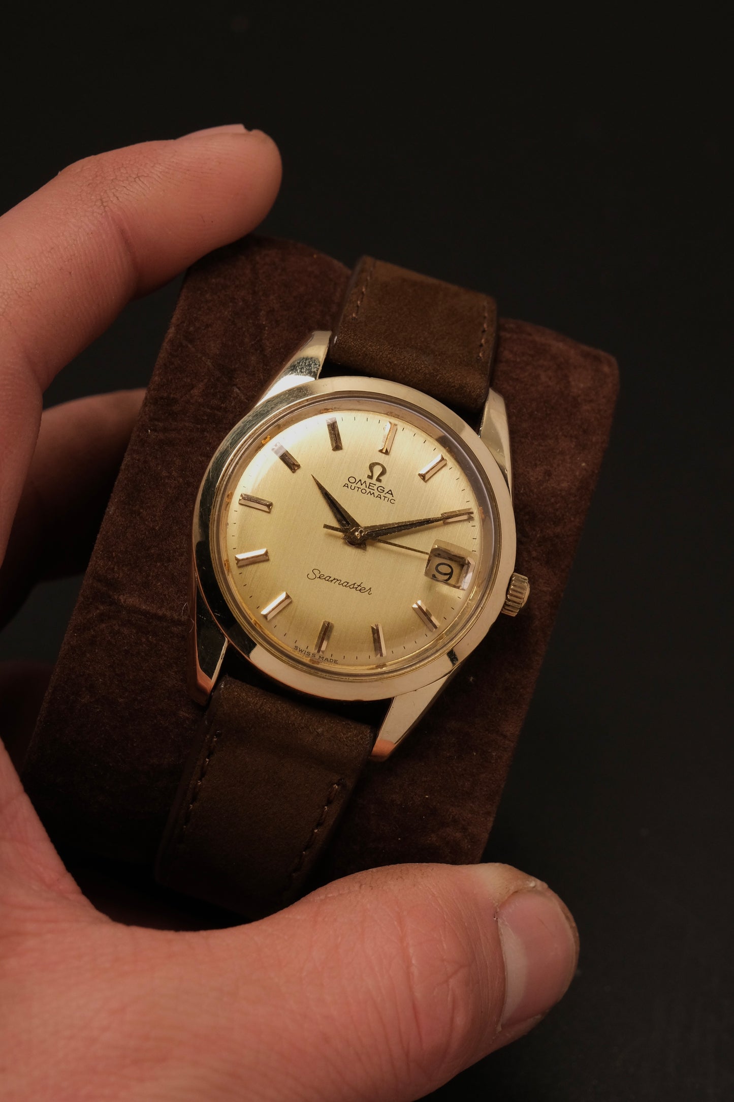 Vintage Omega Seamaster with Gold Crosshair Dial 166.010 from 1967