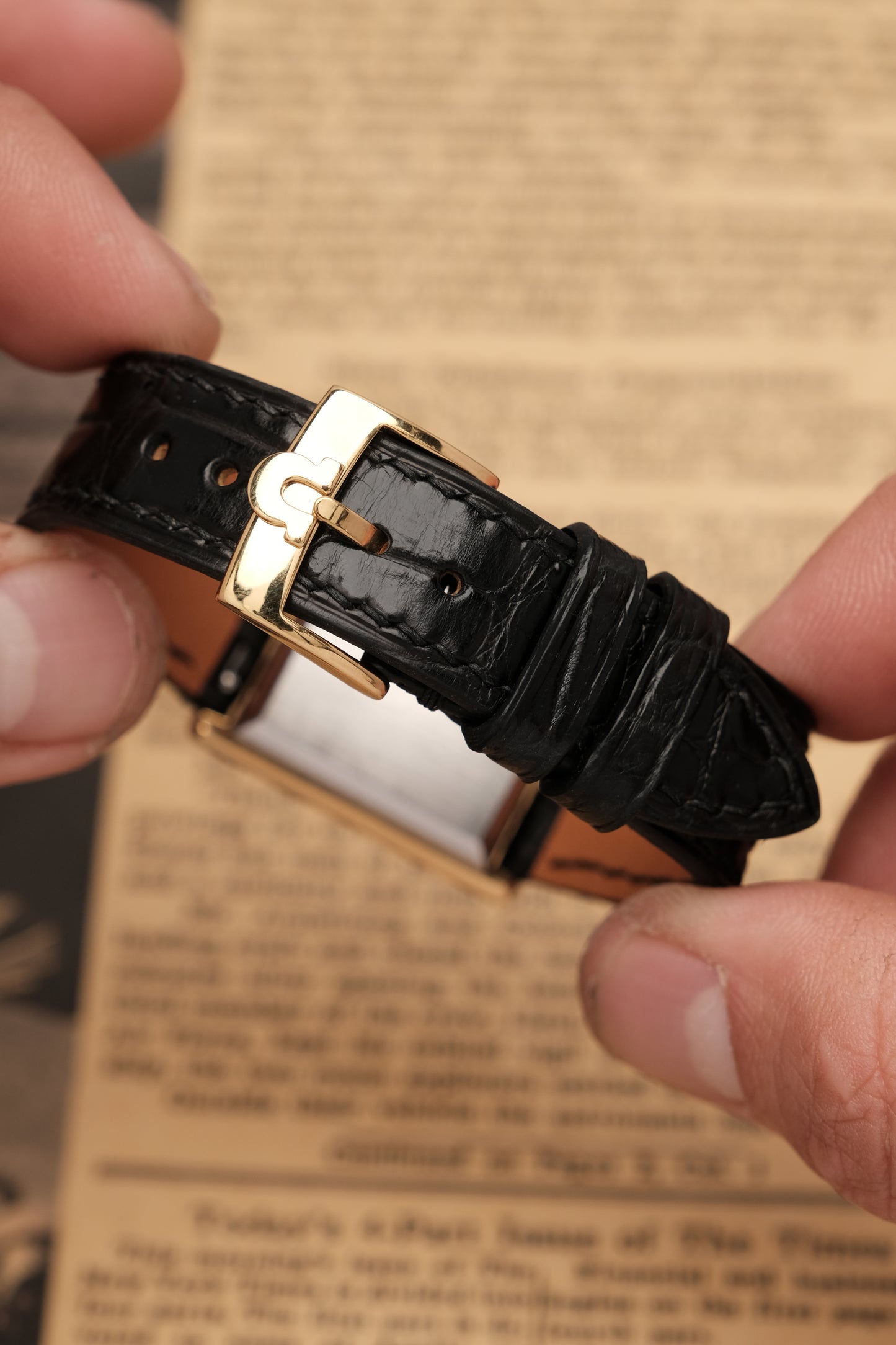 Vintage Tank OMEGA DE VILLE (25x31mm) Manual Winding REF. 511.0404 + BOX