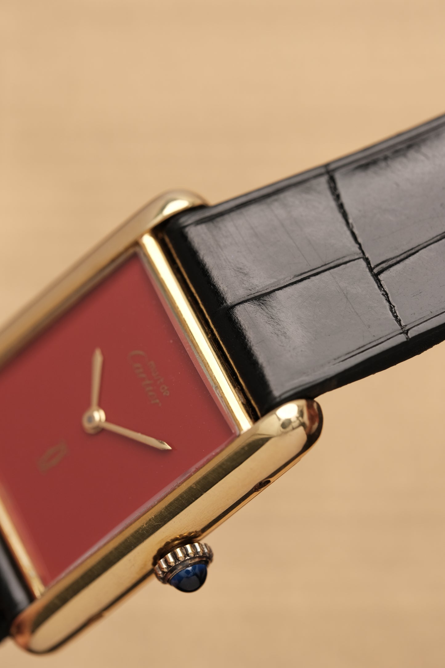 CARTIER MUST DE TANK VERMEIL (LM 23x31mm) HAND WINDING FERRARI RED DIAL
