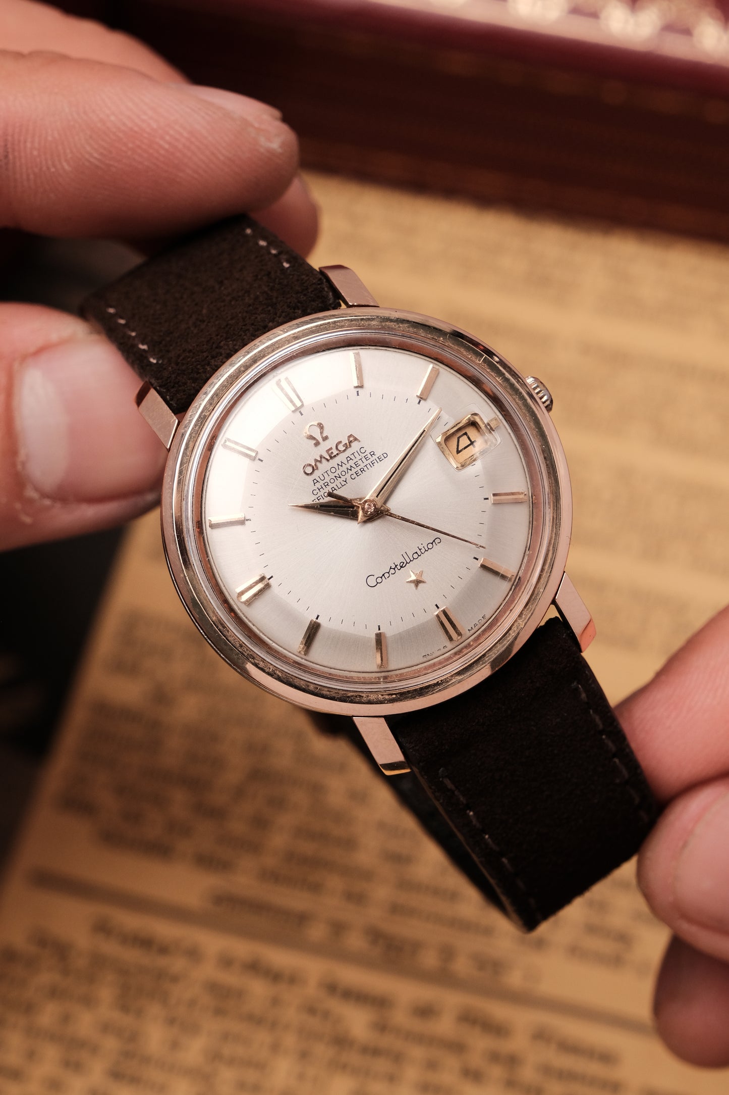 1966 OMEGA CONSTELLATION PIE PAN White Dial Rose Gold AUTOMATIC CHRONOMETER REF. 168.004