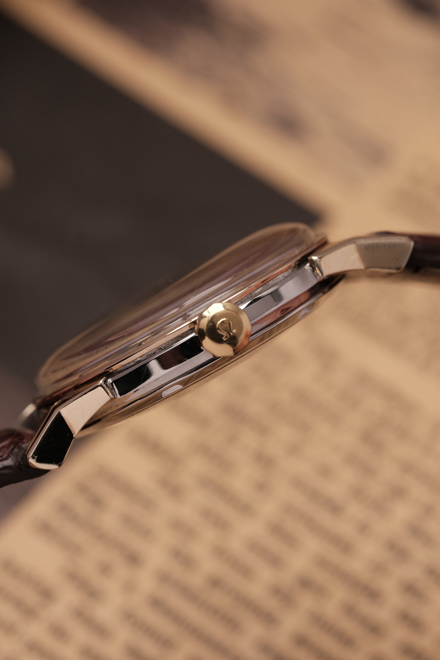 1966 OMEGA CONSTELLATION PIE PAN DOG LEG White Dial AUTOMATIC CHRONOMETER REF. 168.005