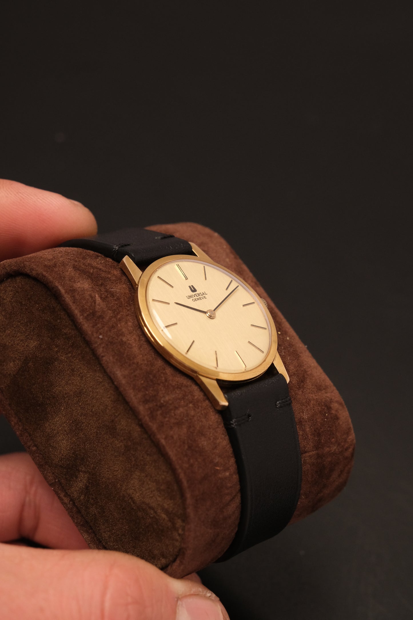 1960s Ultra thin Universal Genève Ref. 542.101