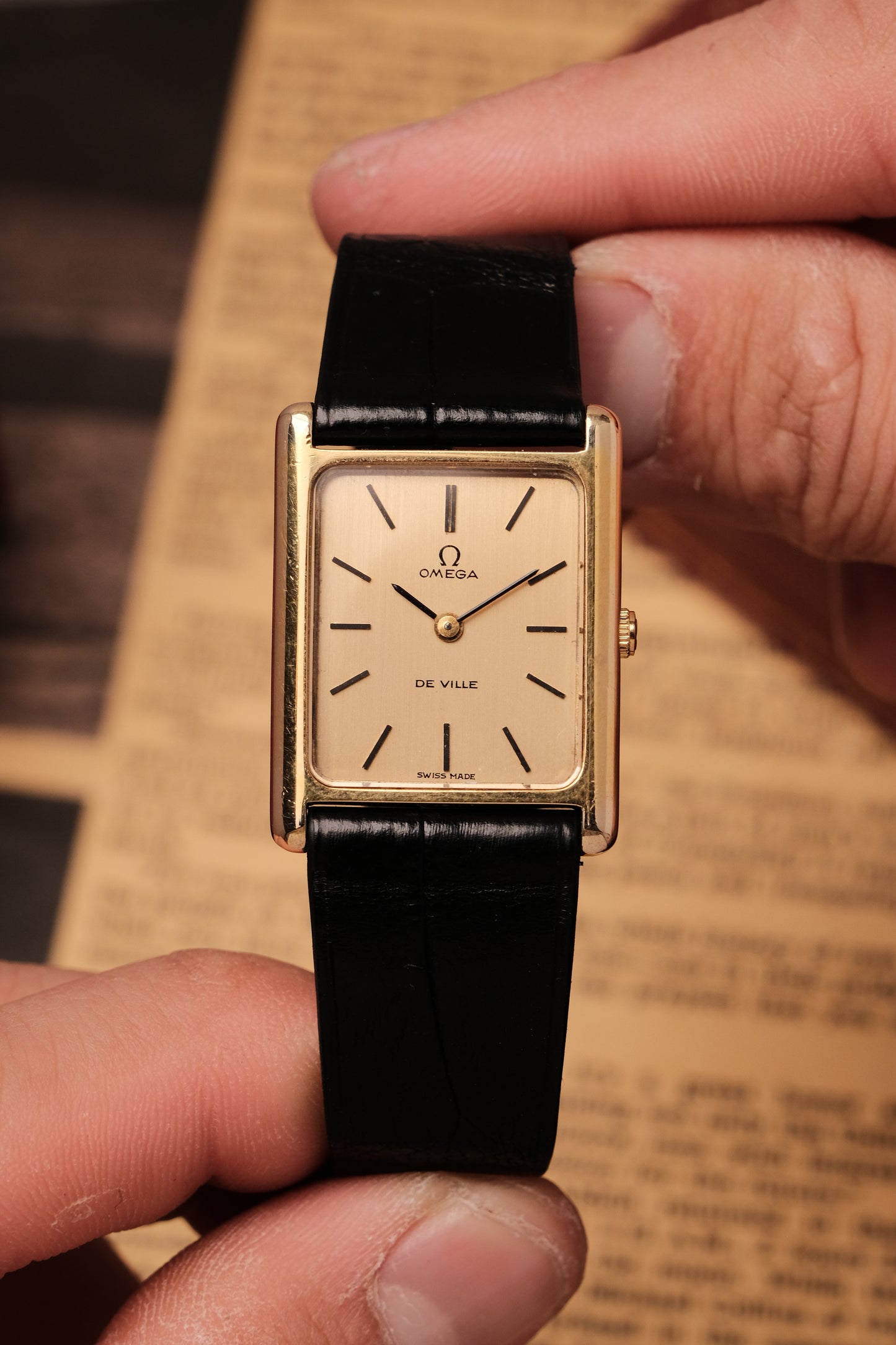 Vintage Tank OMEGA DE VILLE Manual Winding REF. 511.0404