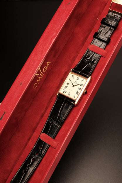Vintage Tank OMEGA DE VILLE Roman Dial (25x31mm) Hand Windding Ref.5110404 + BOX