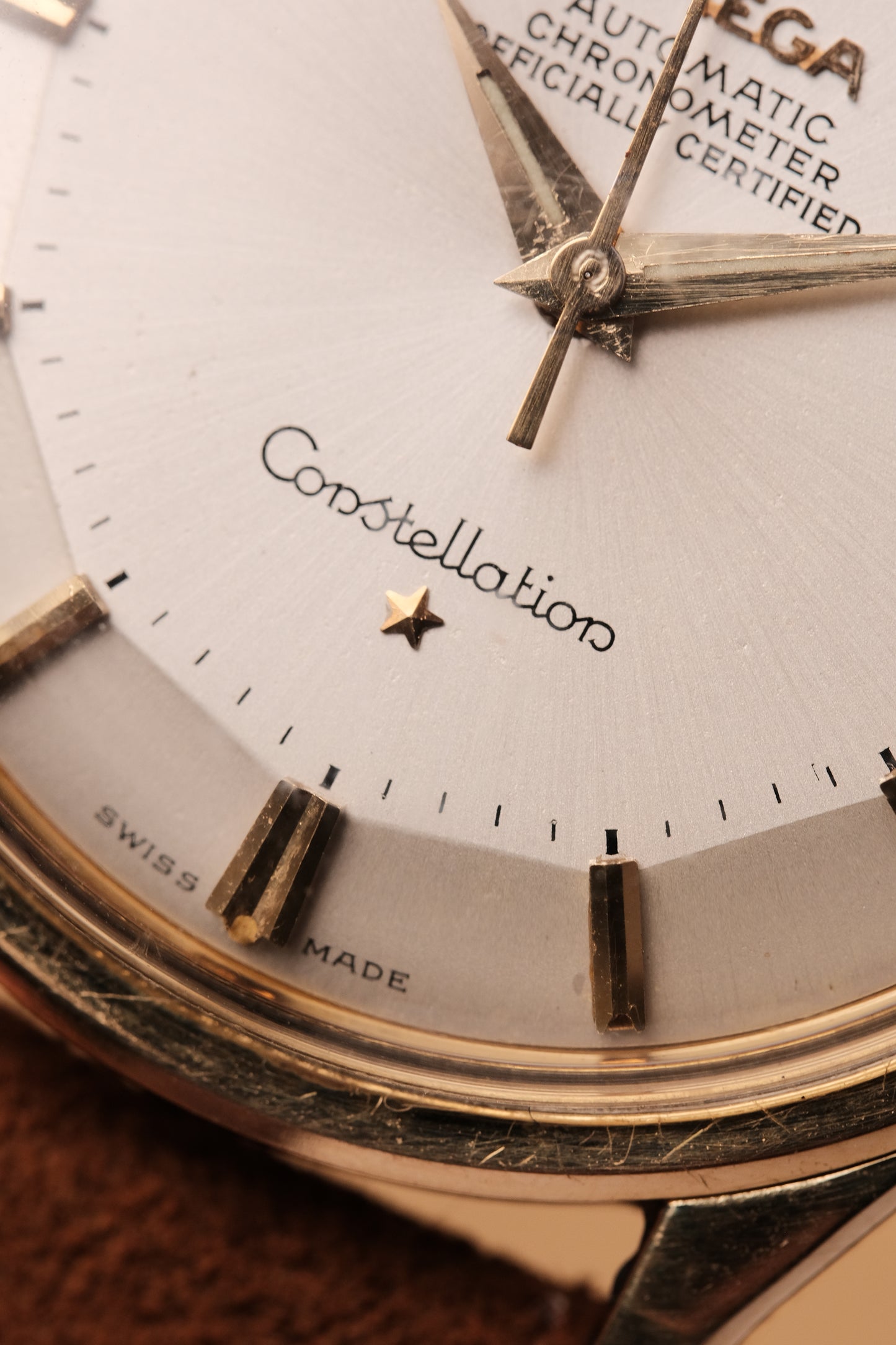 1966 OMEGA CONSTELLATION PIE PAN DOG LEG White Dial AUTOMATIC CHRONOMETER REF. 168.005