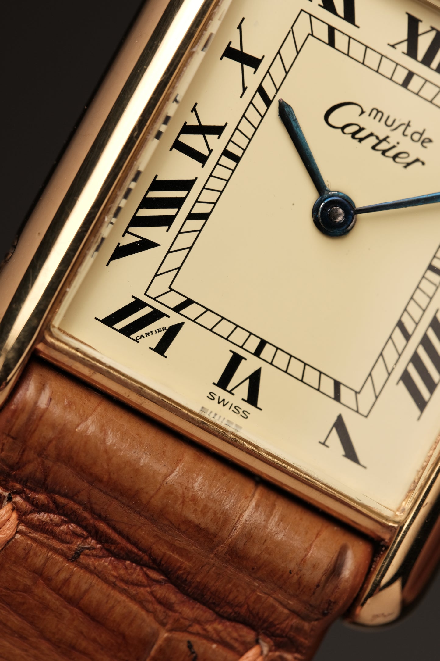 CARTIER MUST DE TANK VERMEIL (LM 23x31mm) ROMAN DIAL QUARTZ