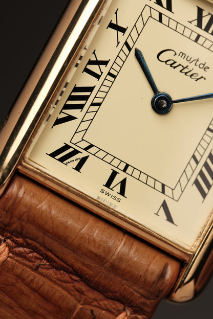 CARTIER MUST DE TANK VERMEIL (LM 23x31mm) ROMAN DIAL QUARTZ