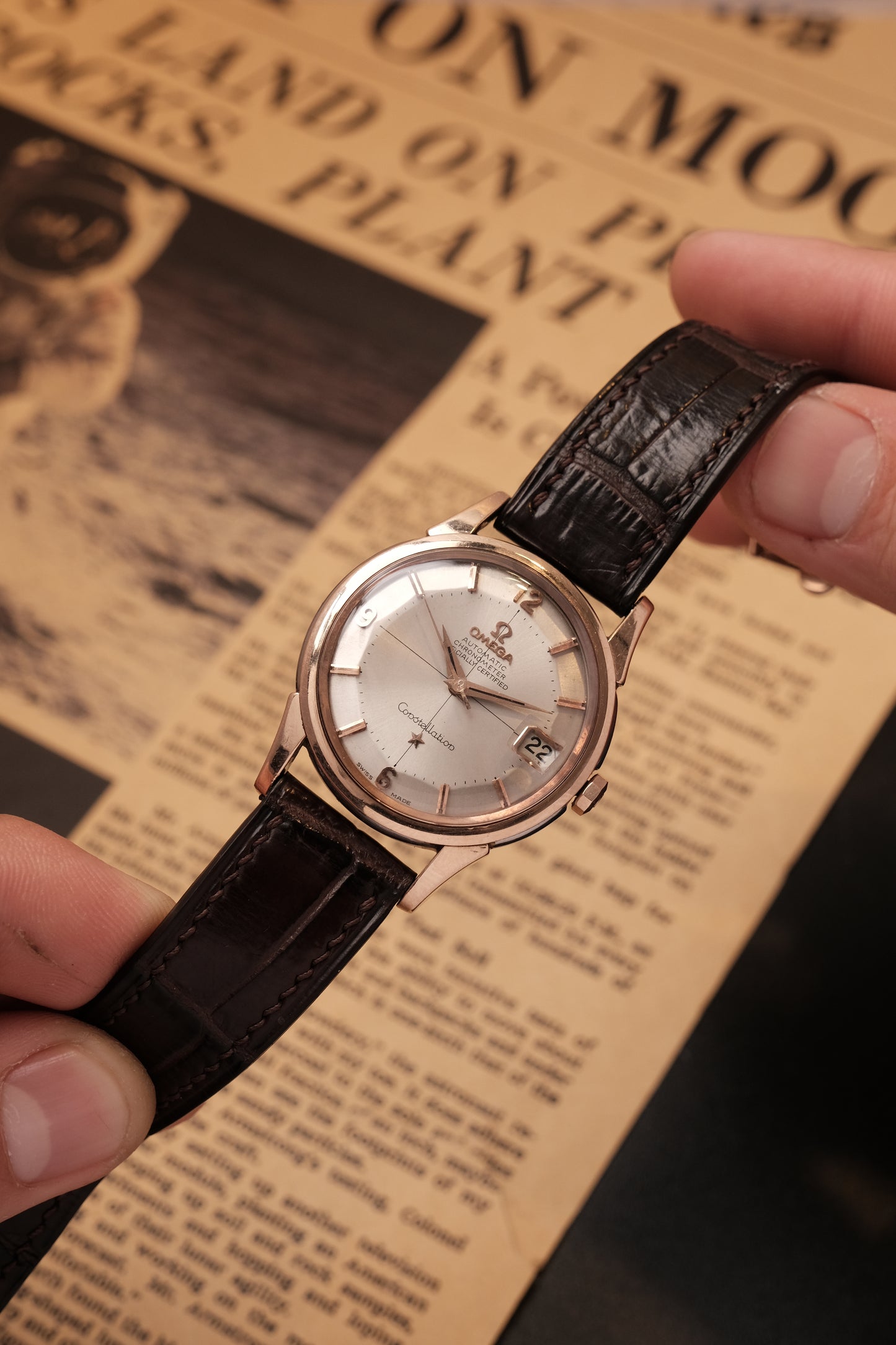 Vintage 1964 Omega Constellation Pie Pan Rose Gold Crosshair Dial  REF. 14393-10 SC (MOD CASE BACK)