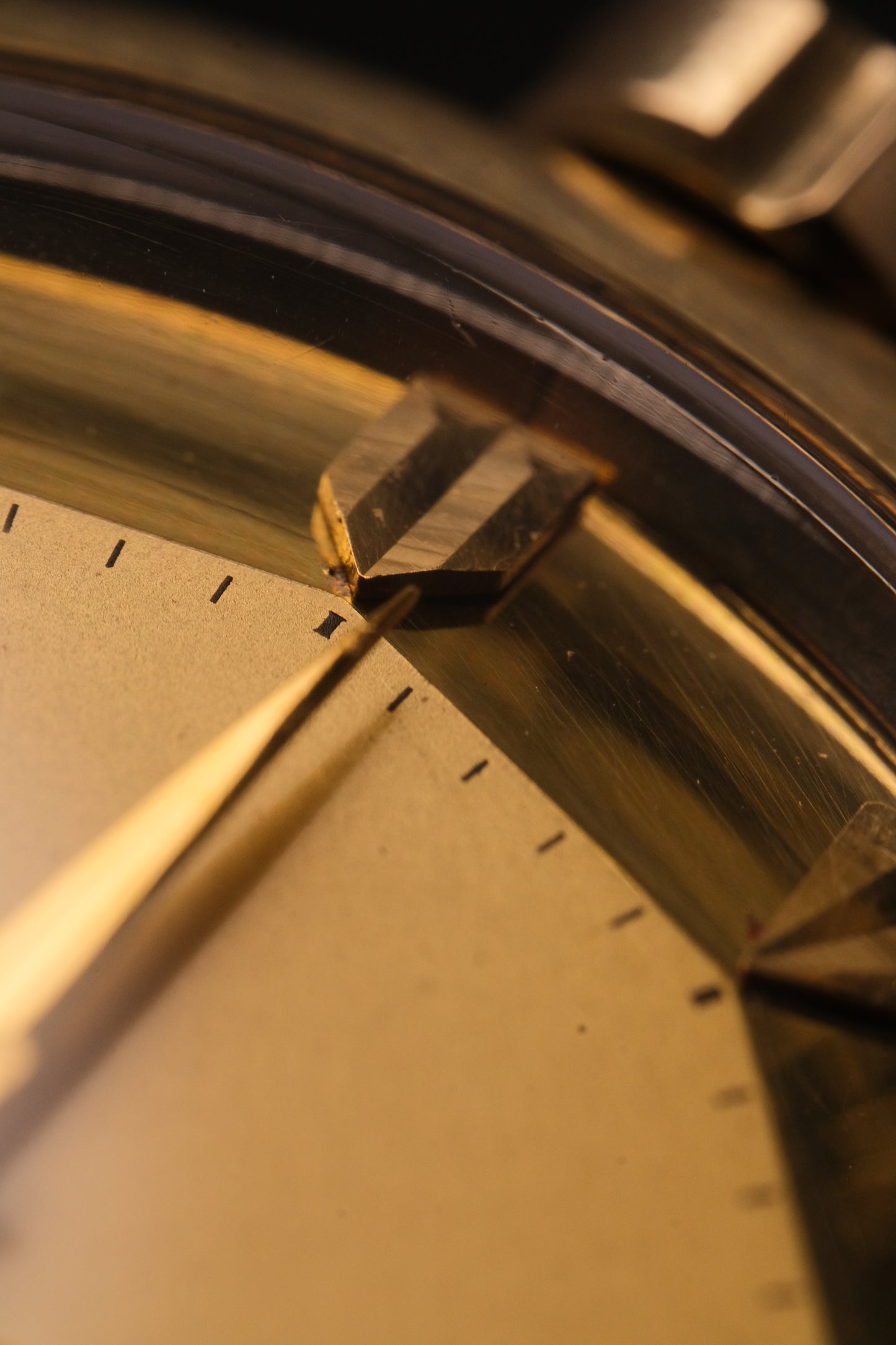 OMEGA Constellation Delux 12-sided pie pan Ref.14381