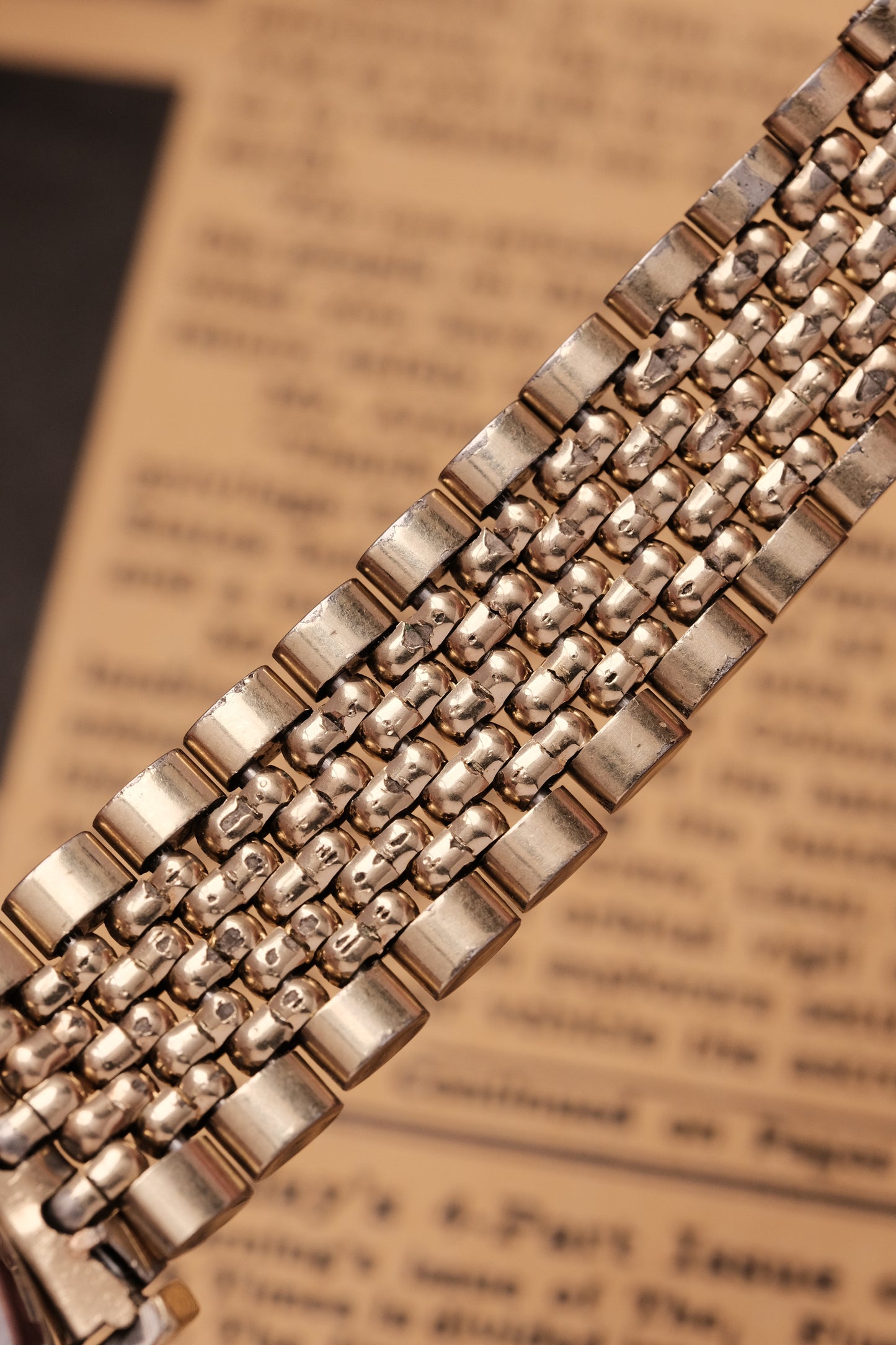 1962 OMEGA CONSTELLATION PIE PAN DOG LEG GOLD AUTOMATIC CHRONOMETER REF. 168.005