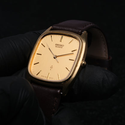 Seiko Quartz Men's Watch 30mm Gold Vintage Nice Condition Wrist Watch