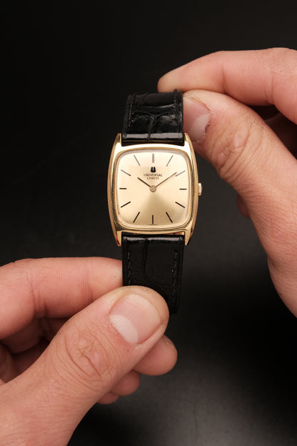 1960s Vintage Tank UNIVERSAL GENEVE Ref.542114 Cal 1-42