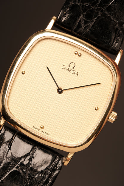 Vintage Omega De Ville Square (30x30mm) Quartz Ref. 195.0077